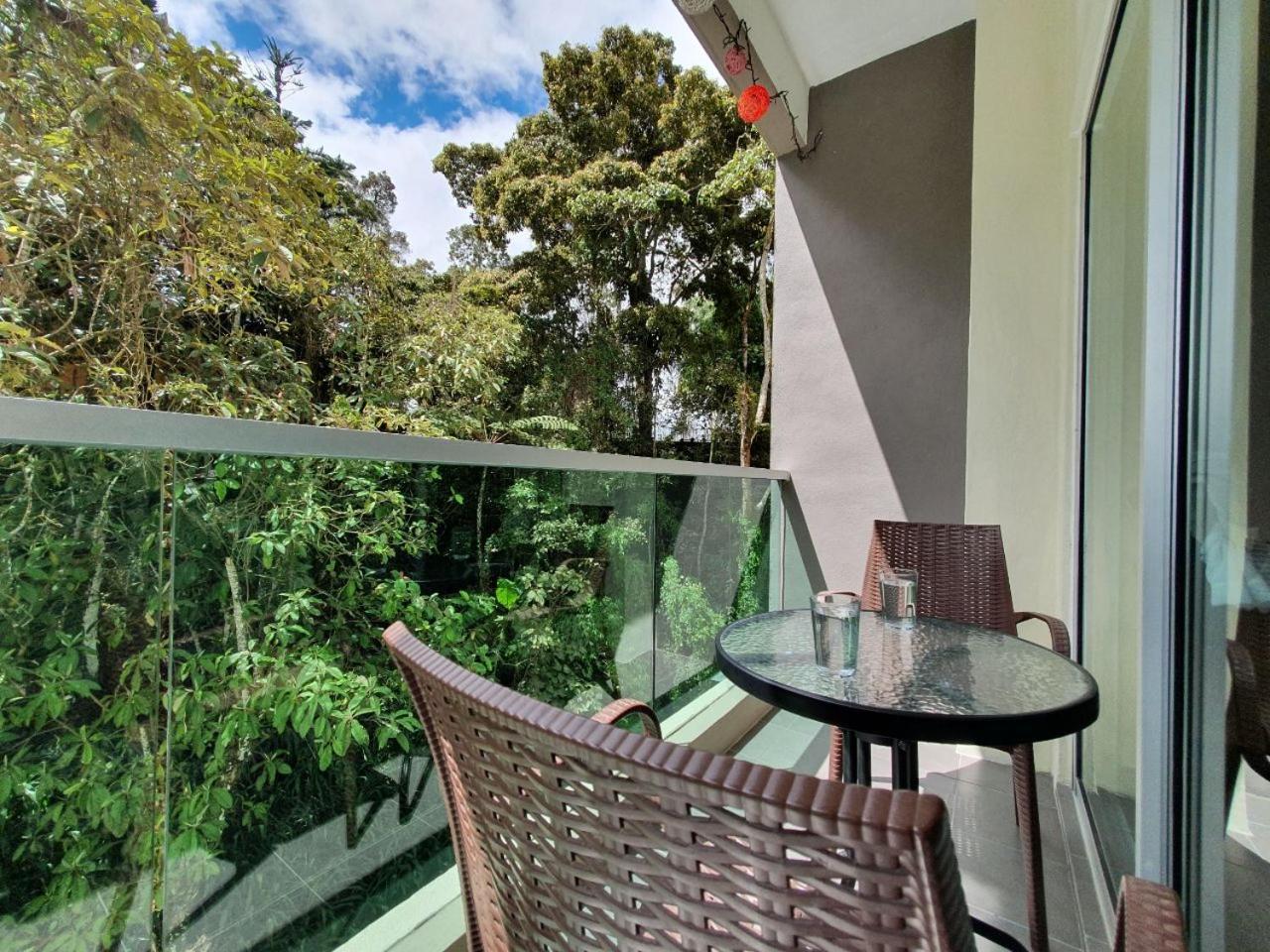Quintet Residence