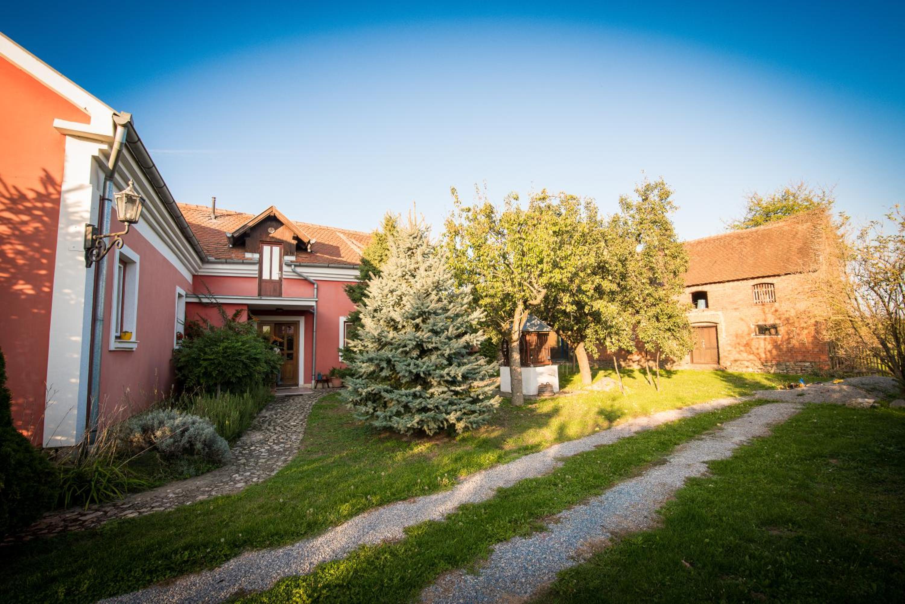 Villa Holiday Home Kuća za odmor Slavonka view 2