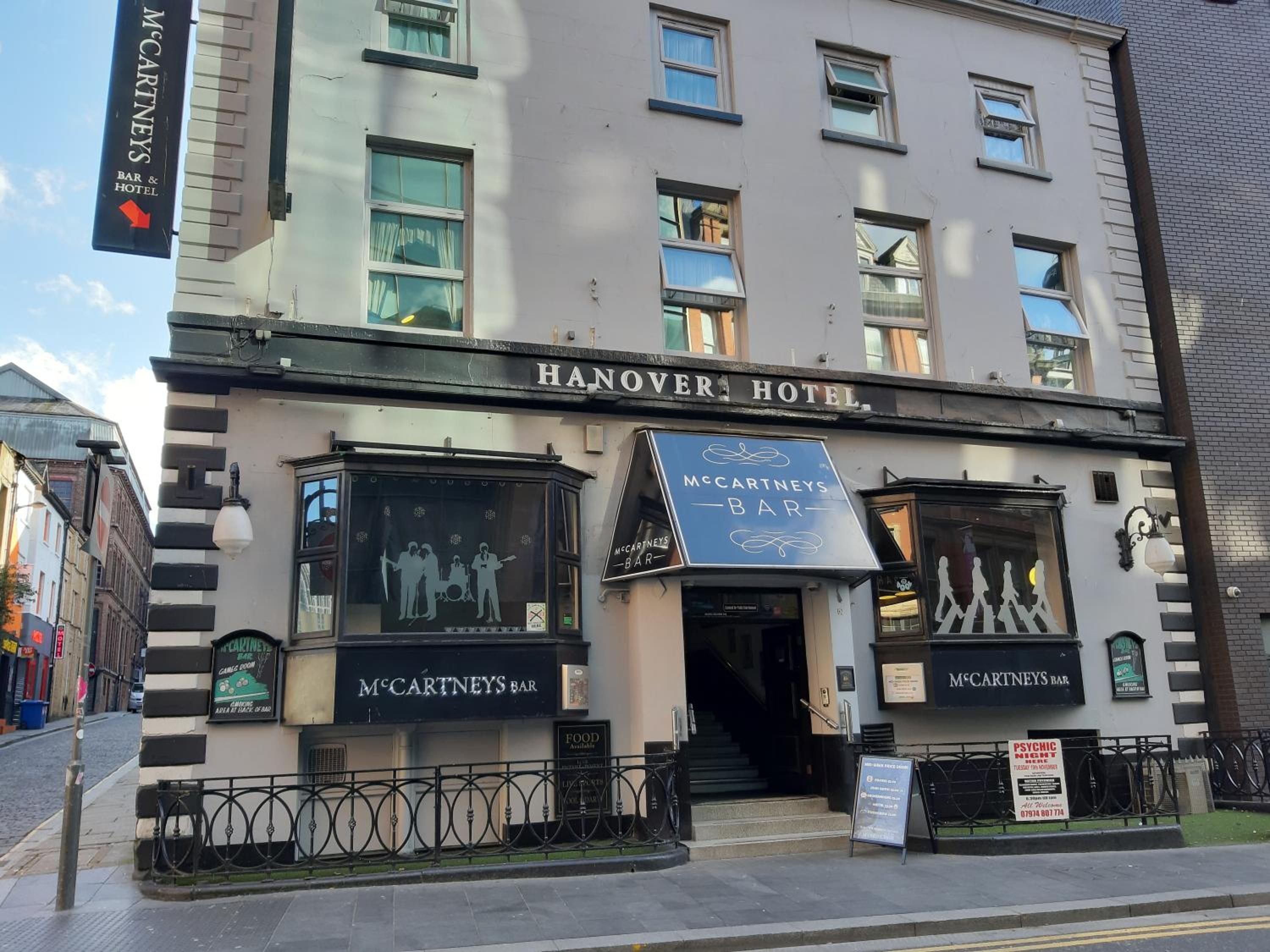 Hotel Hanover Hotel & McCartney's Bar - Image 1