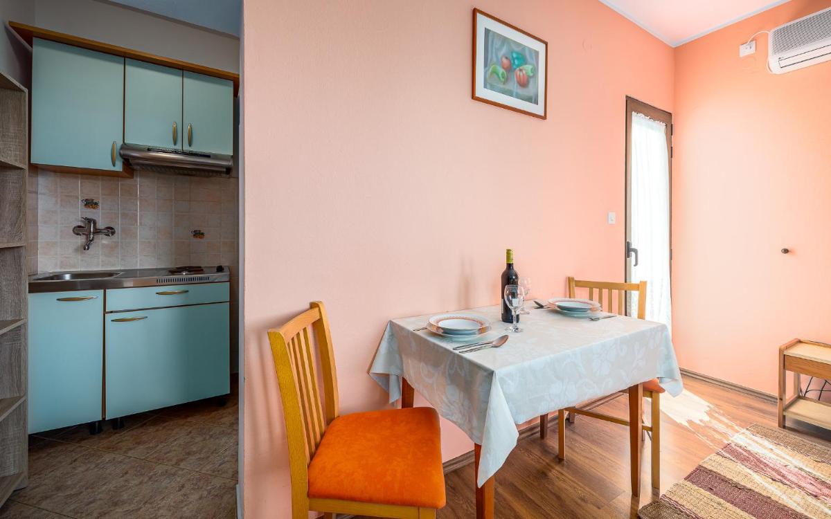 Apartment Anna - Property Image 13