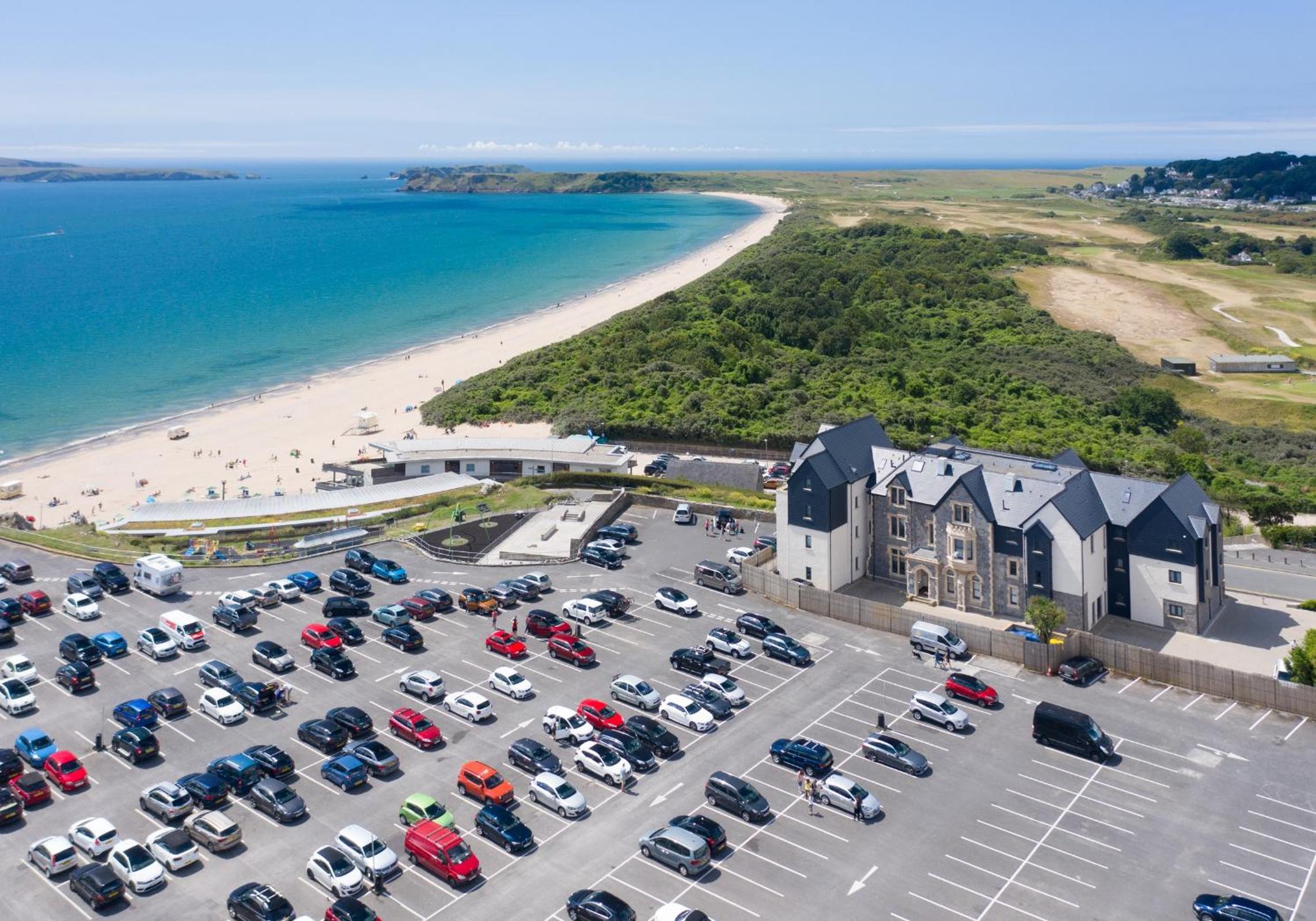 7 Waterstone House - Luxury Apartment Overlooking South Beach, Tenby view 2