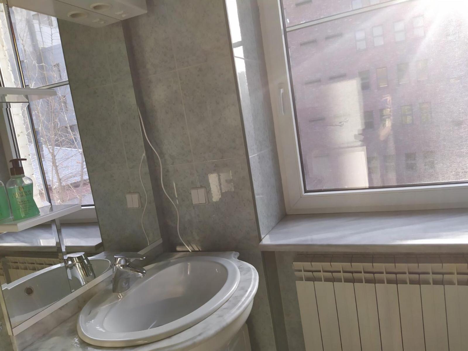 Lux in the center with Jacuzzi Most City Area view 4