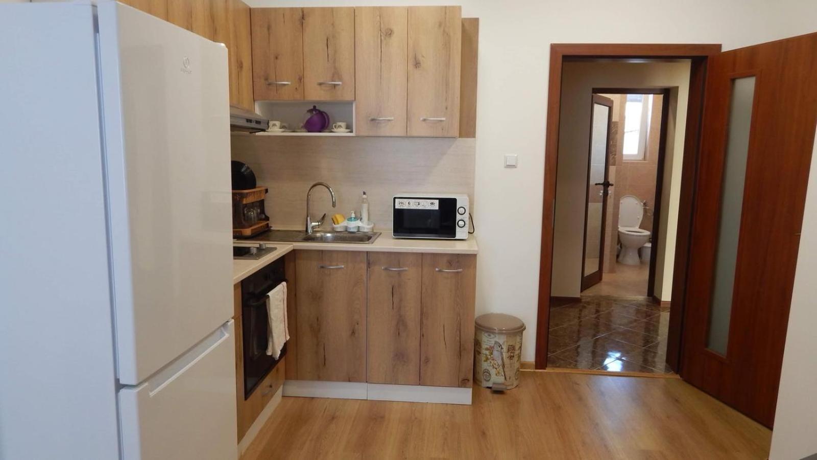 Serdika station, bright and cozy apartment