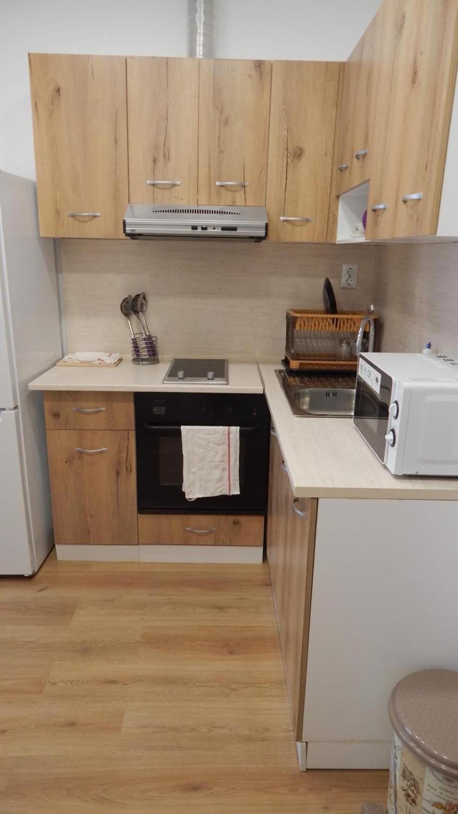 Serdika station, bright and cozy apartment