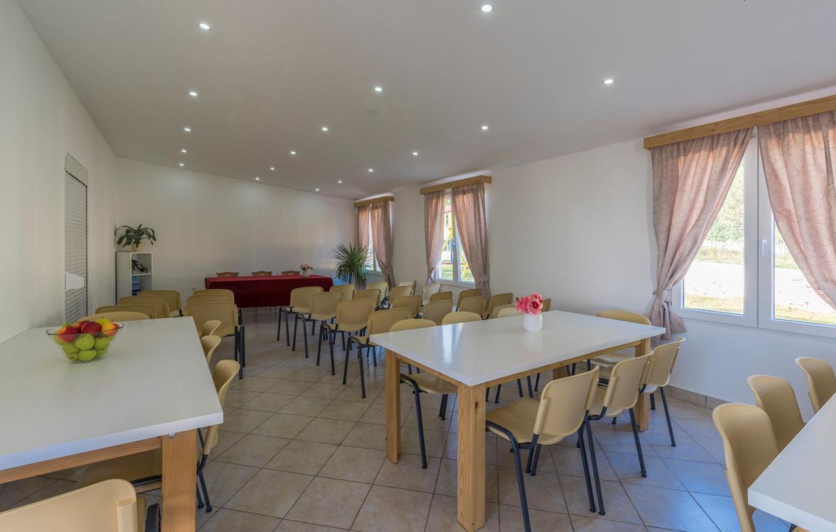 meeting & event spaces