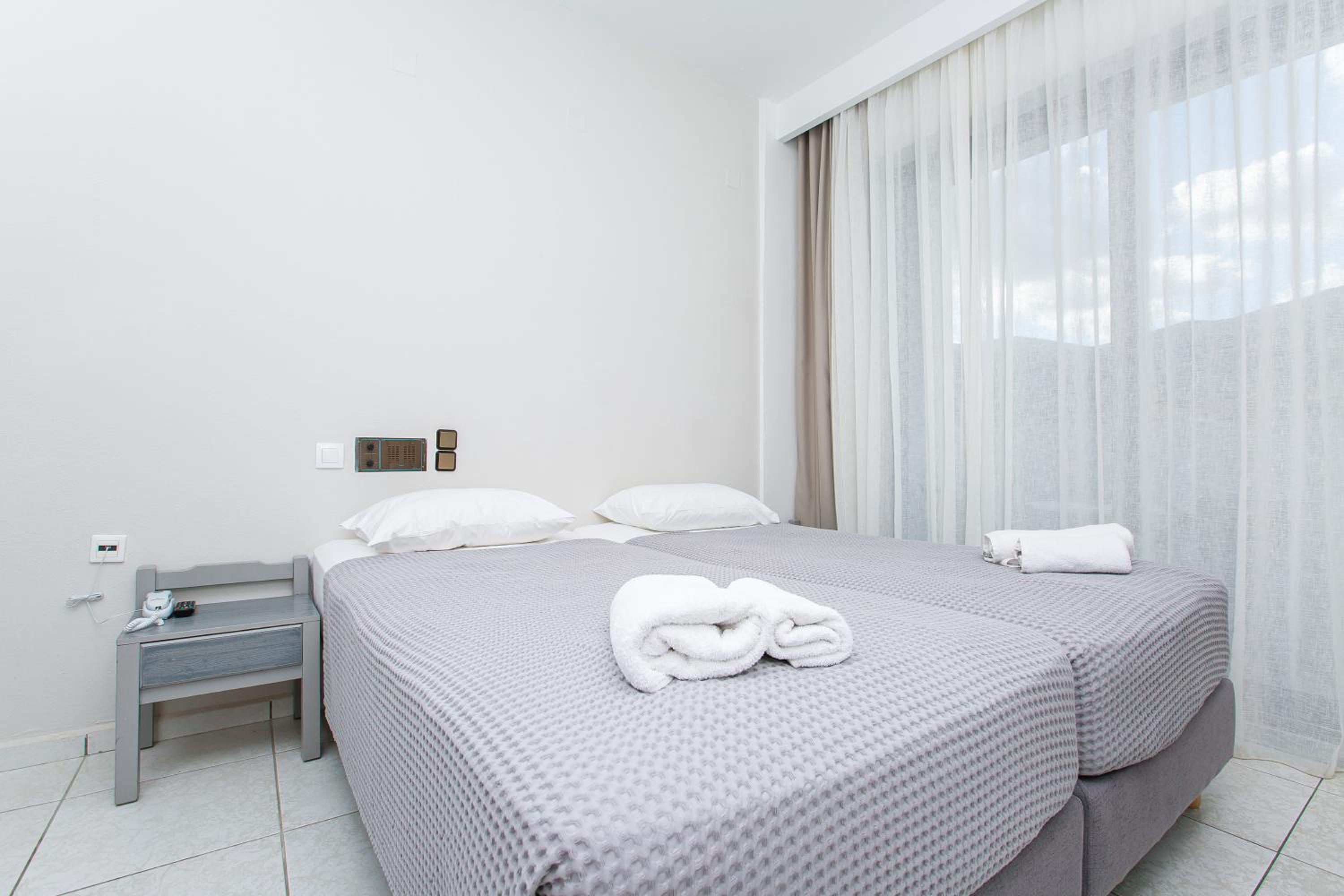 Hermes Hotel