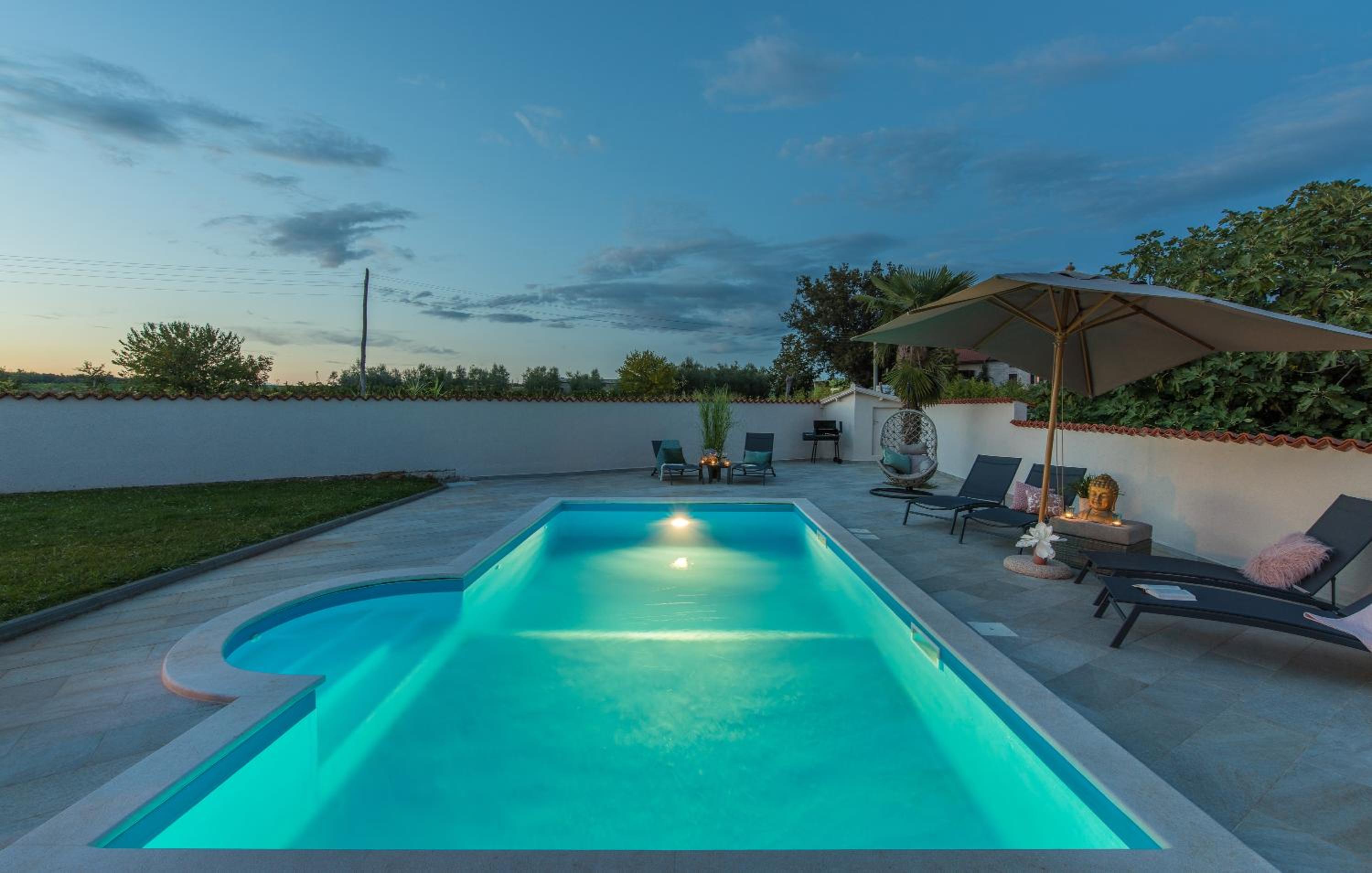 BIG Promotion, Villa Serenitas view 5