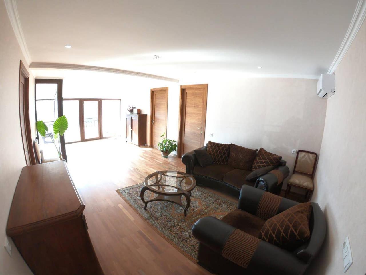 ANAs House