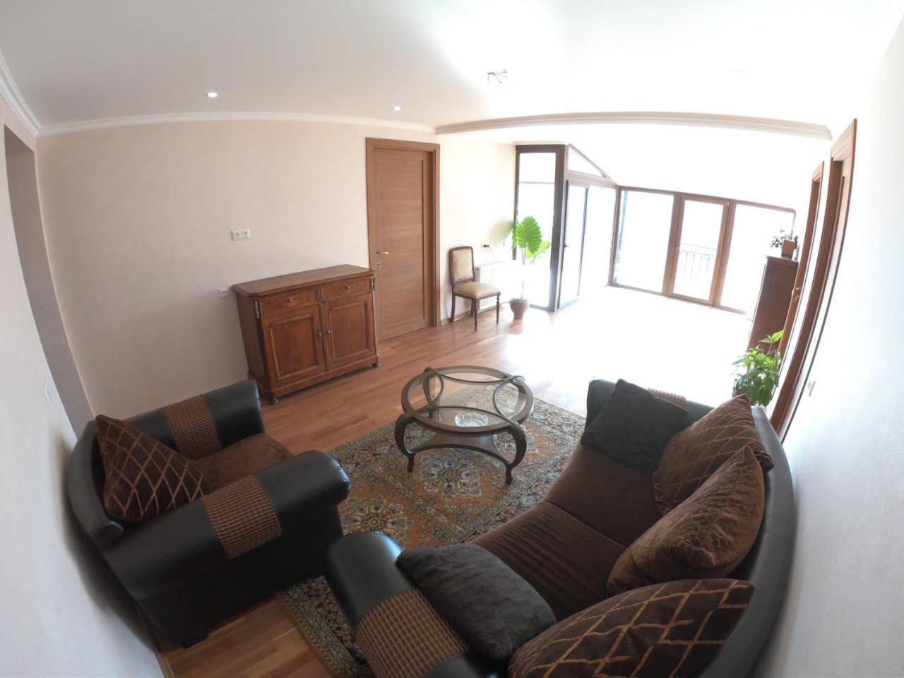 ANAs House