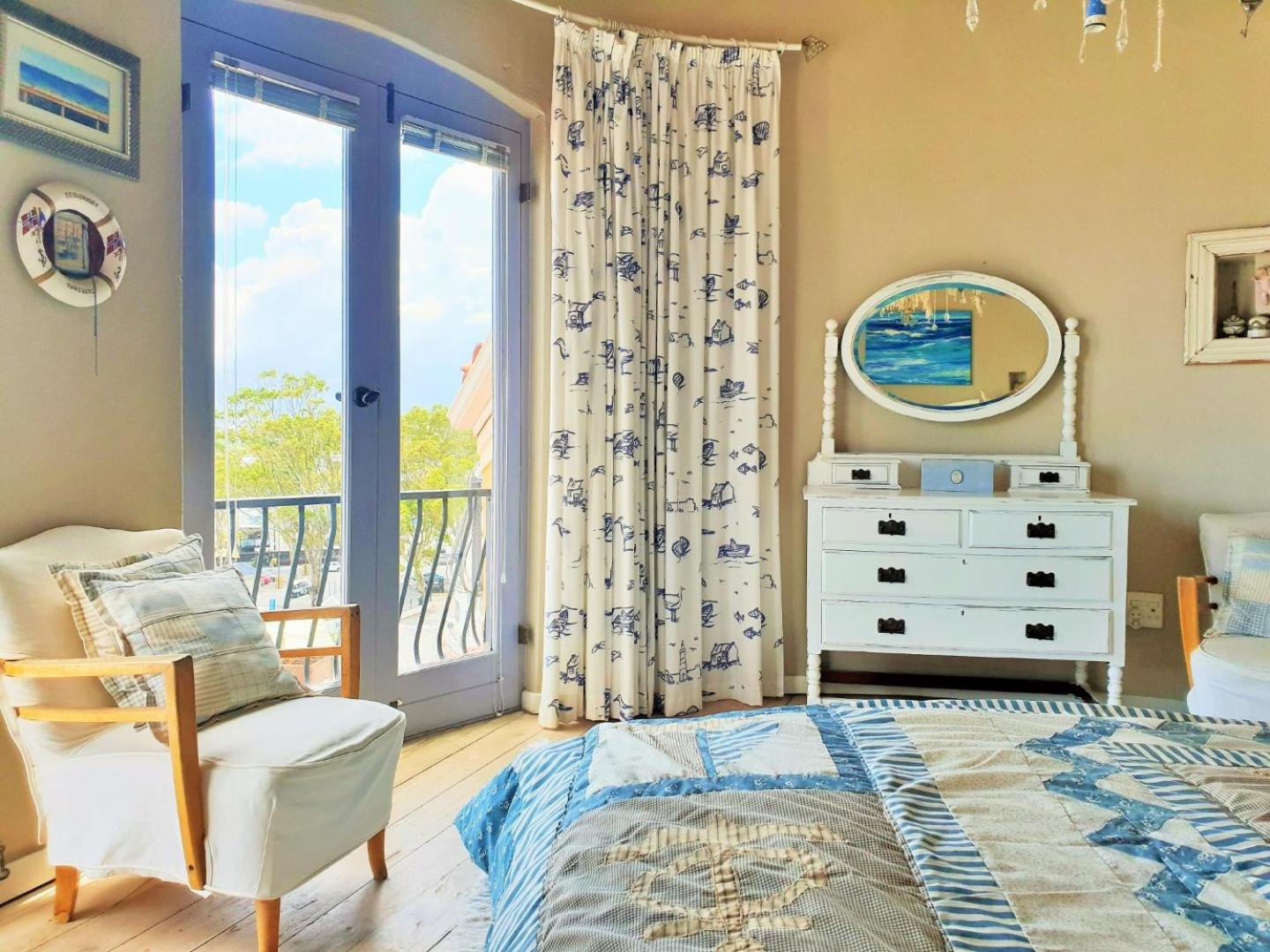 'Cardamom House', Enchanting Vacation Home 2 min from the Beach, Sleeps 5