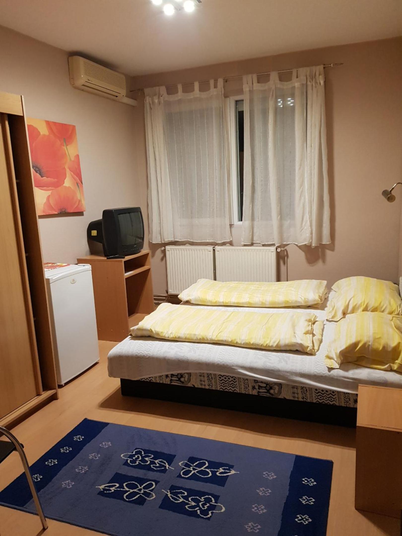 Photo 33