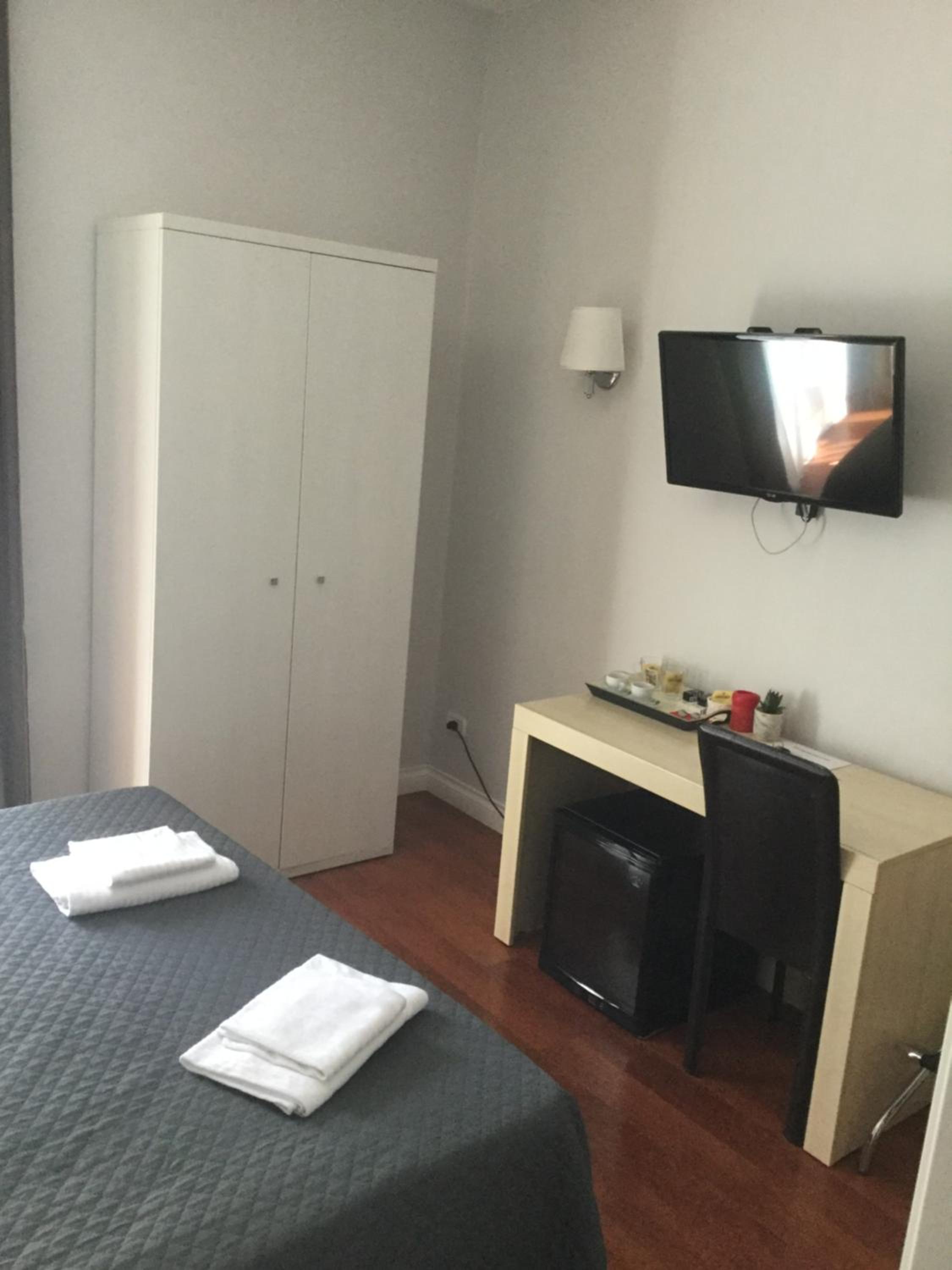 Elle Cavour Guest House