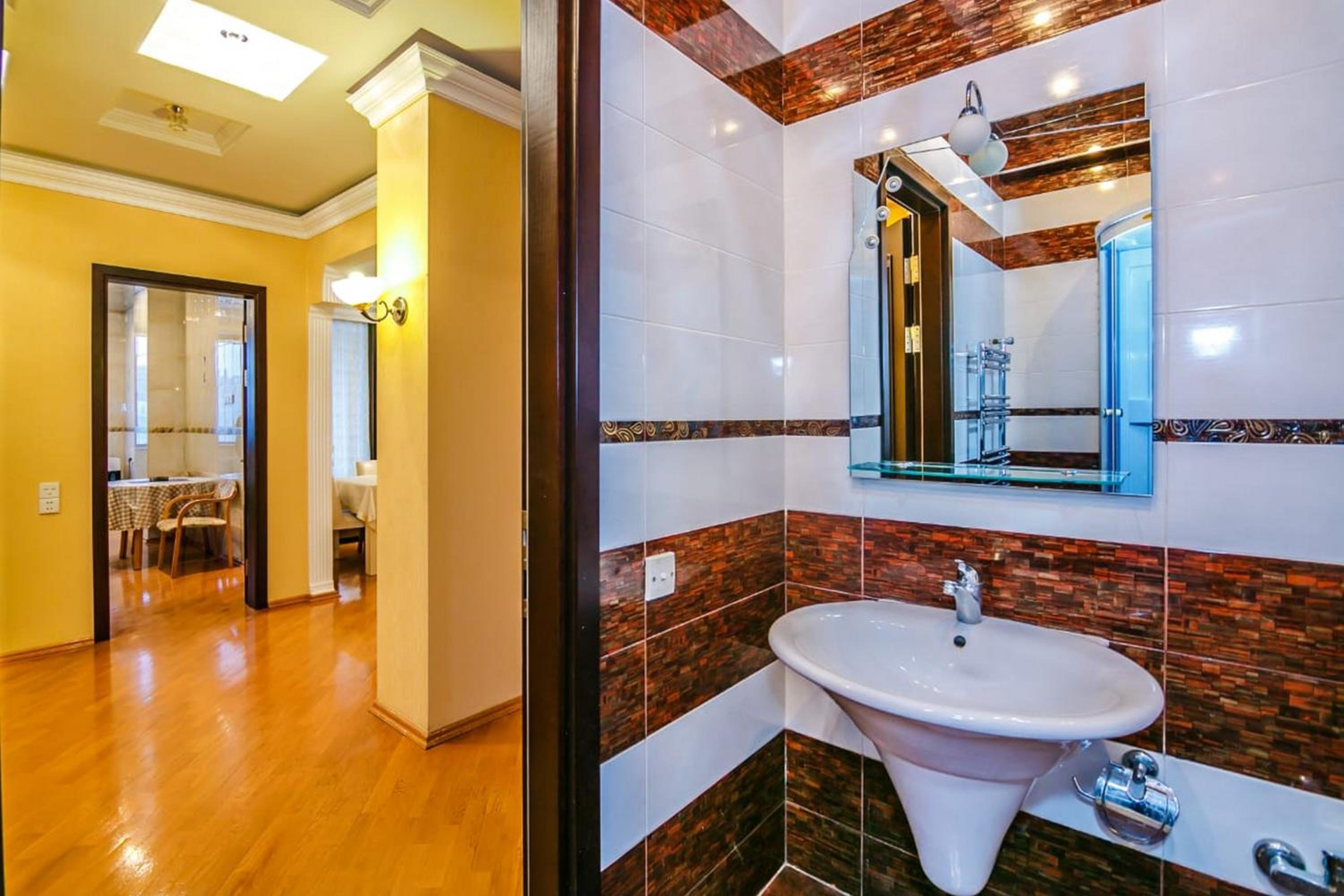 Lux Apartment in Targovi Nizami Street