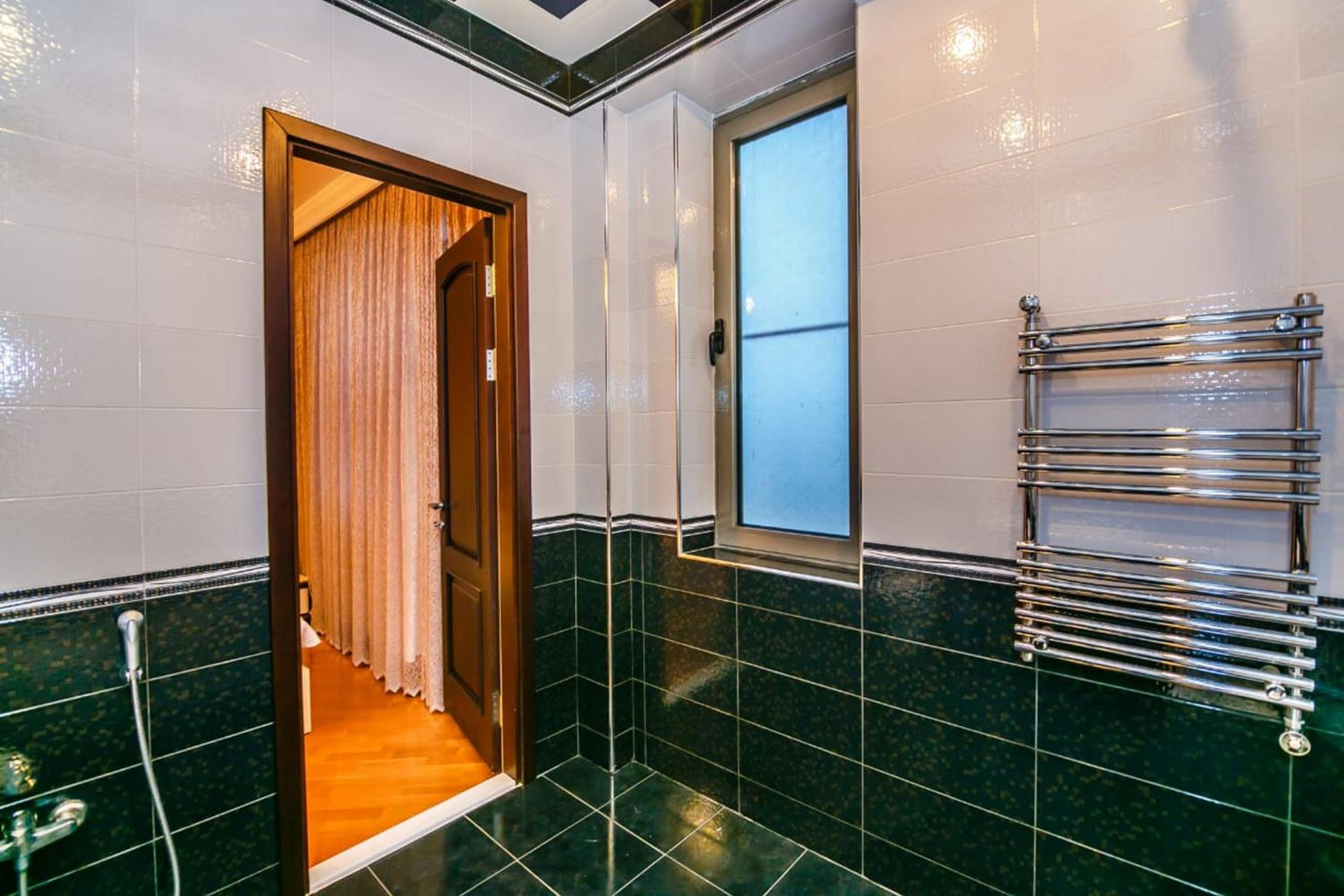 Lux Apartment in Targovi Nizami Street