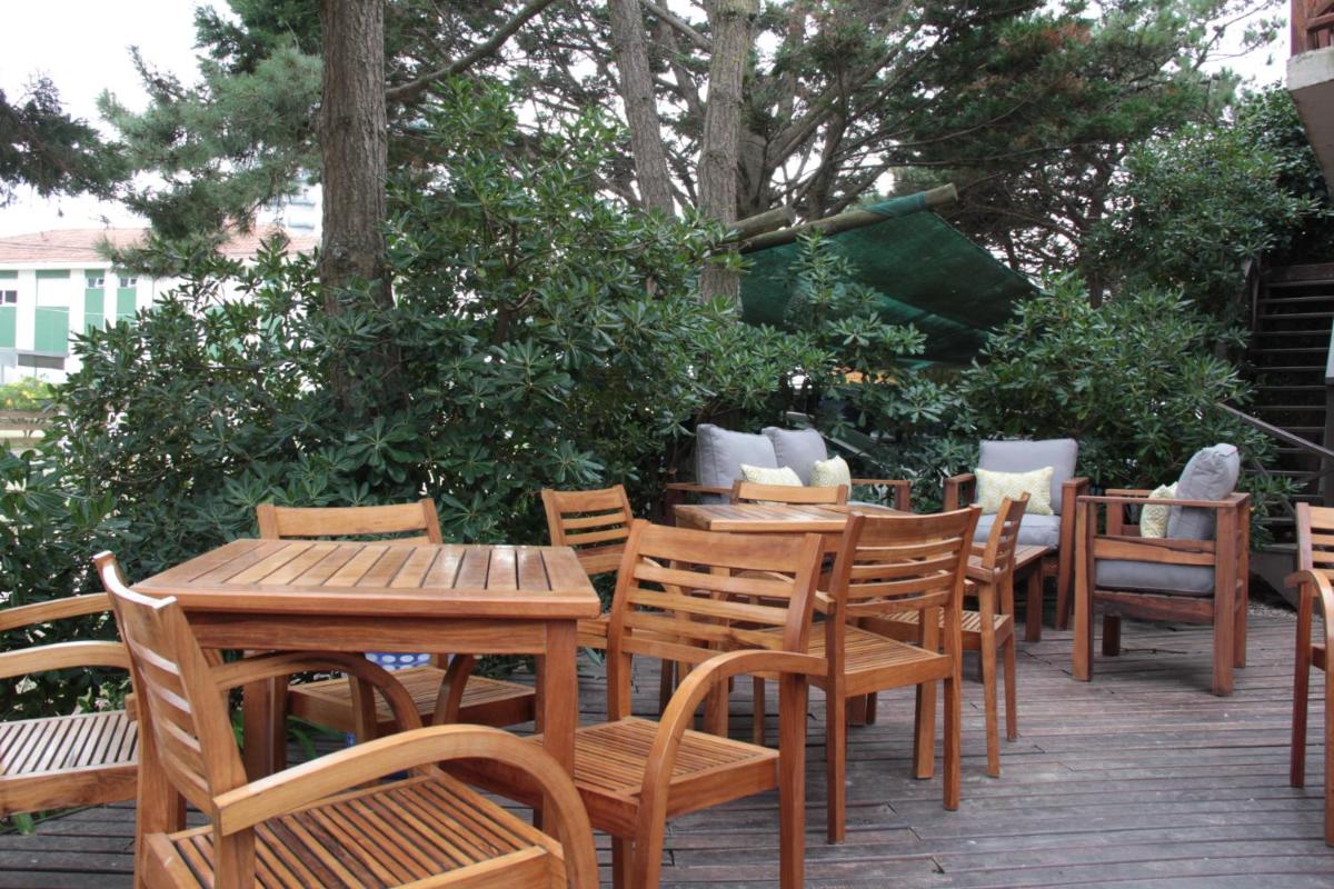outdoor BBQ area