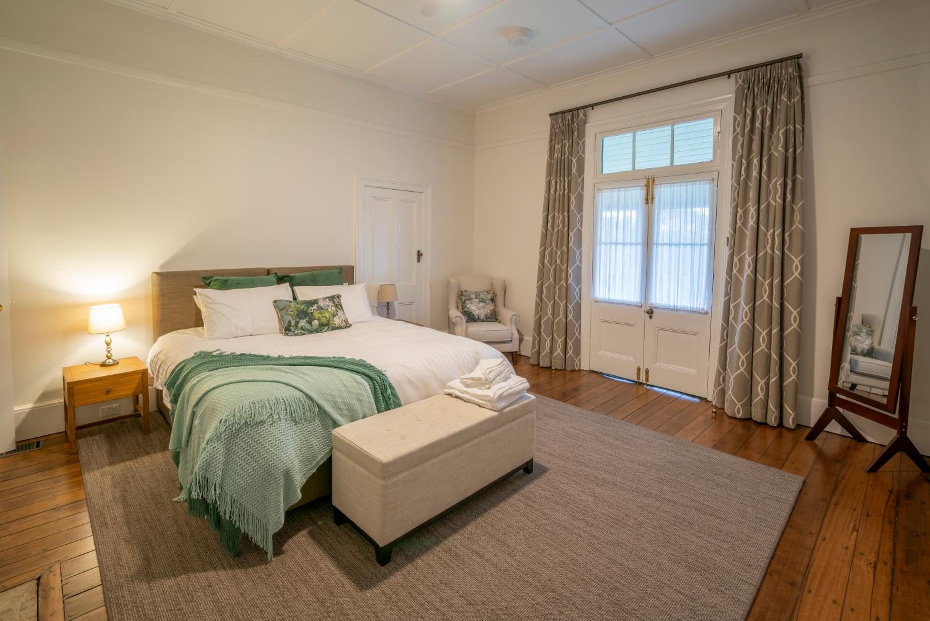 Middle Head Officers Quarters