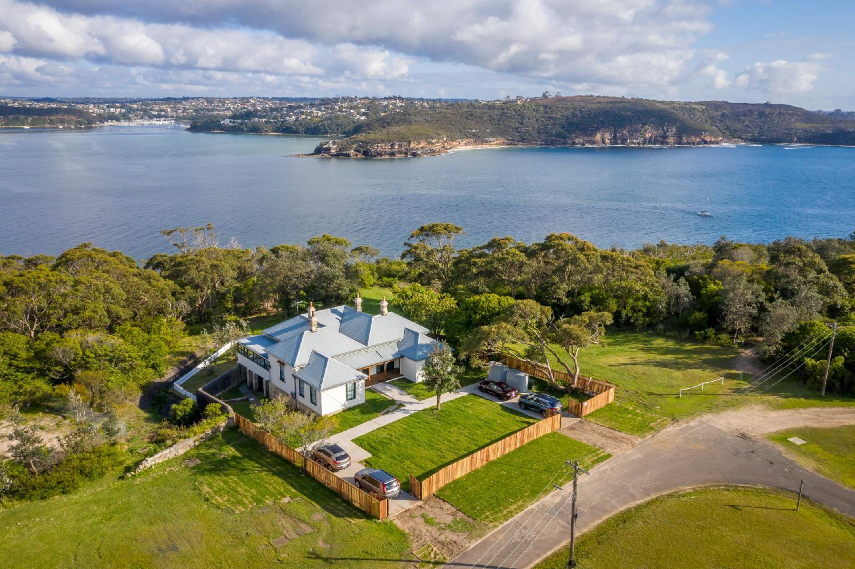 Middle Head Officers Quarters
