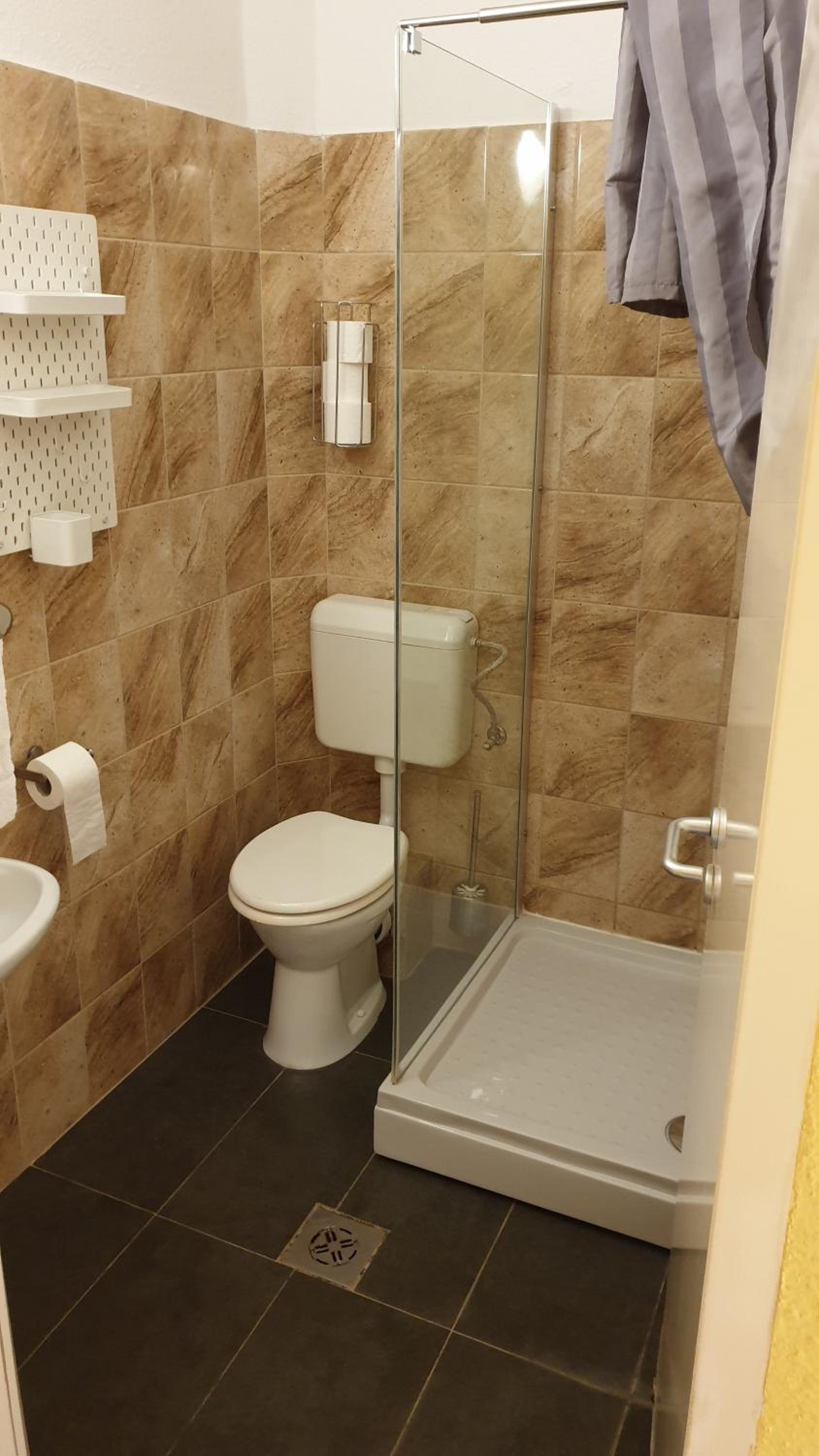 Photo 16