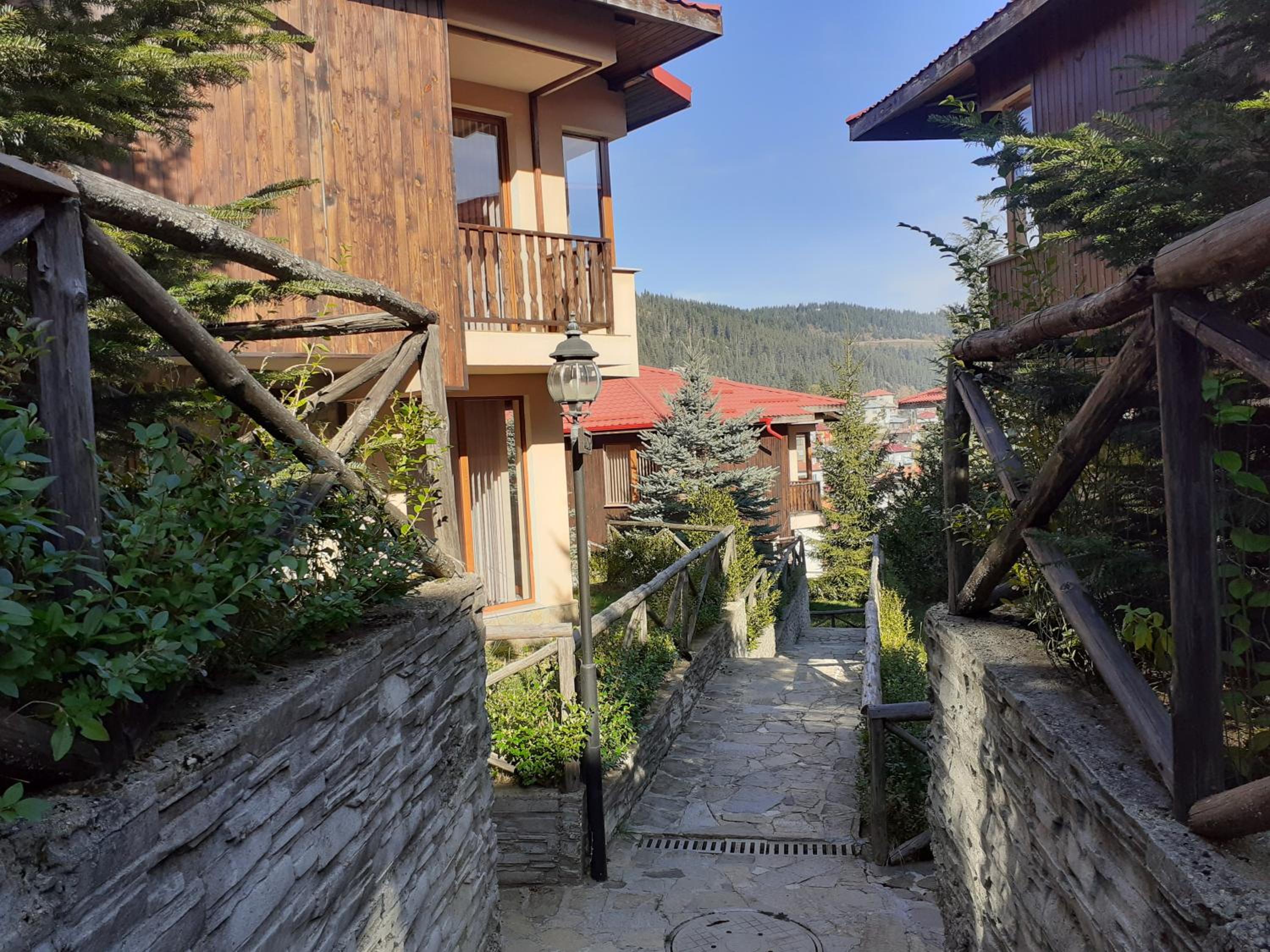 Rodopi Houses
