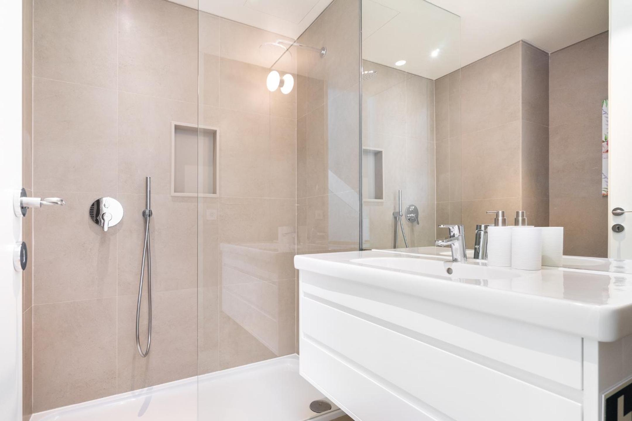 WHome | CSA18 Luxury Design Apartment view 2