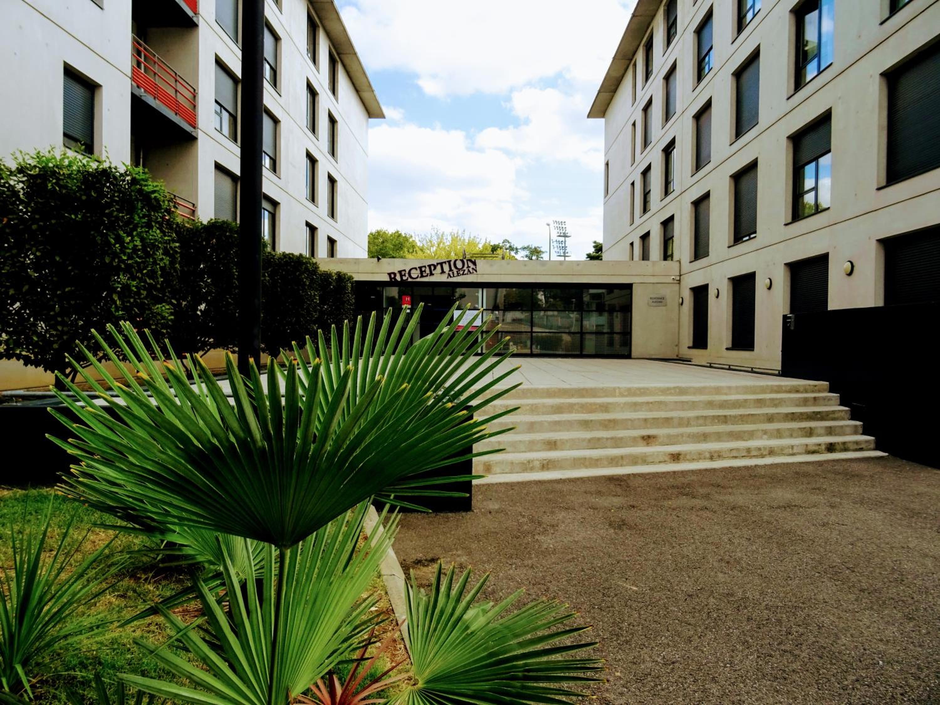 Alezan Hôtel & Résidence - Image 3