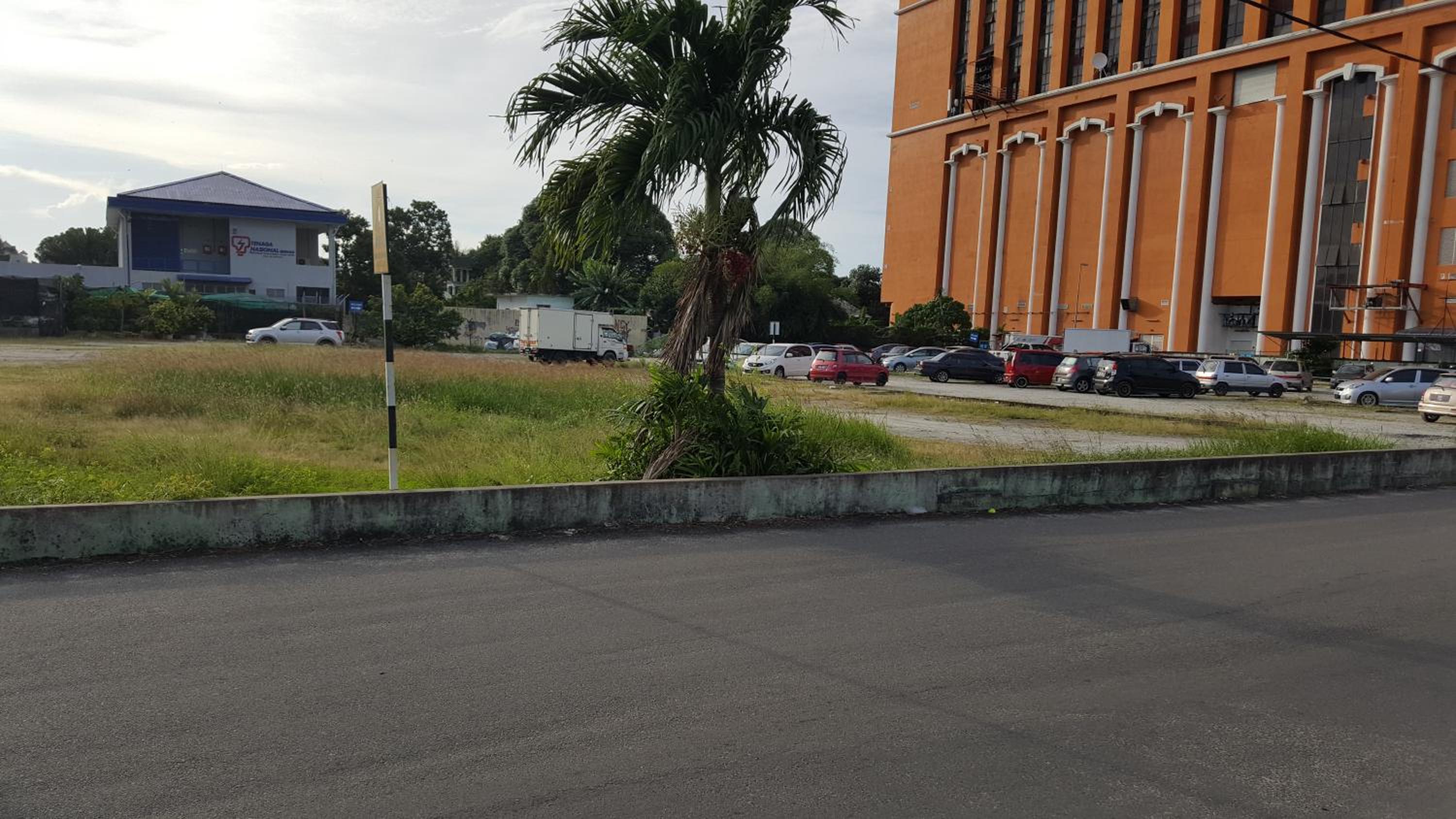CMK APARTMEN MUTIARA TOWER 3 BEDROOM KOTA BHARU#Netflix view 4