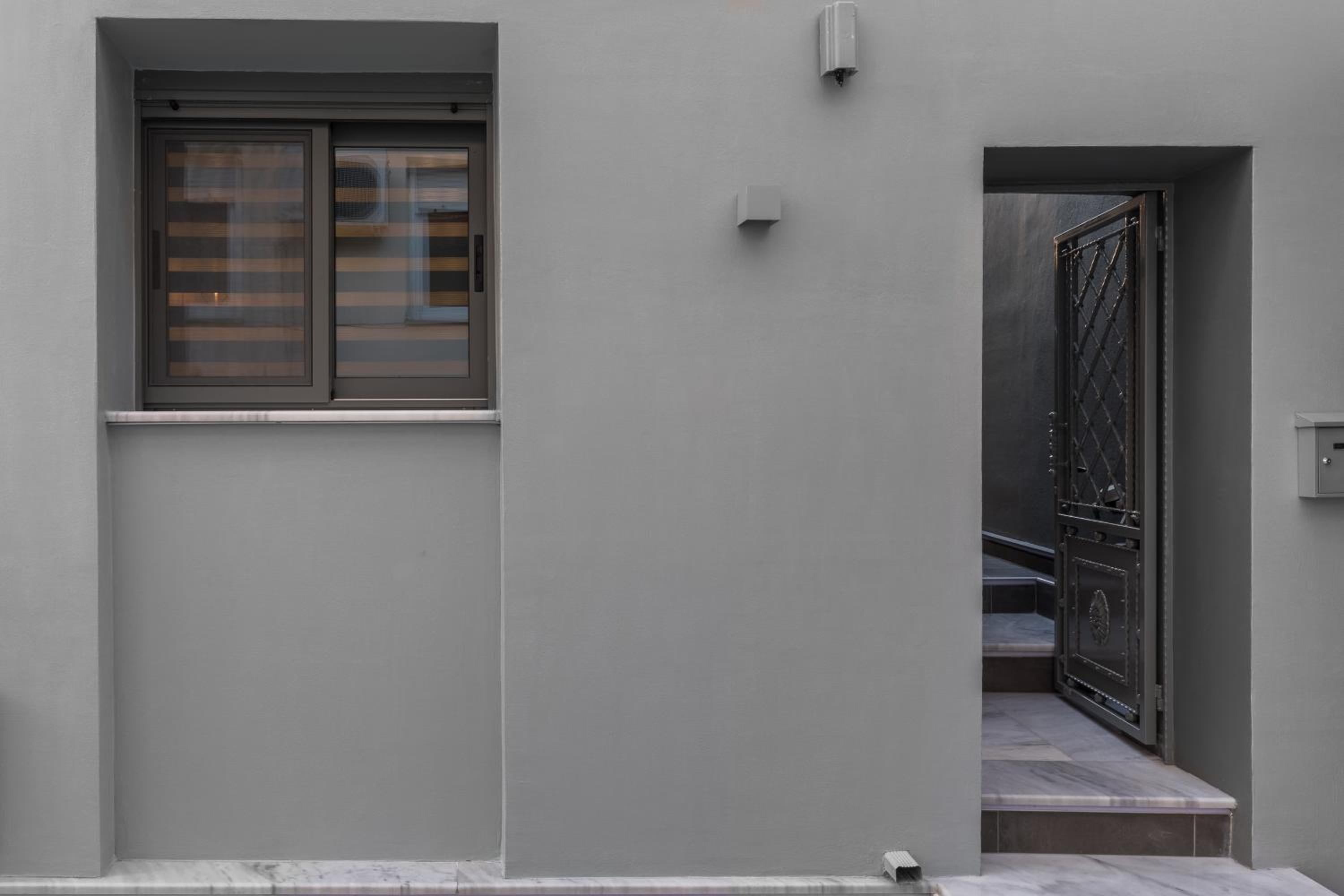 THESS OLD TOWN 1 free private parking of stayinthess view 4