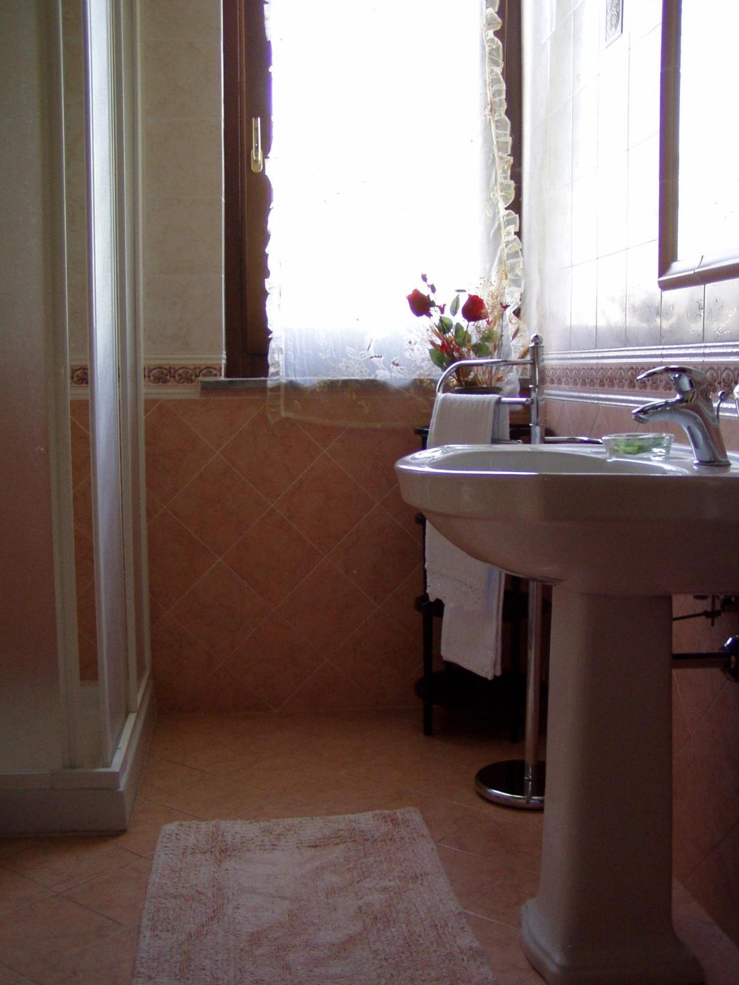 Photo 36