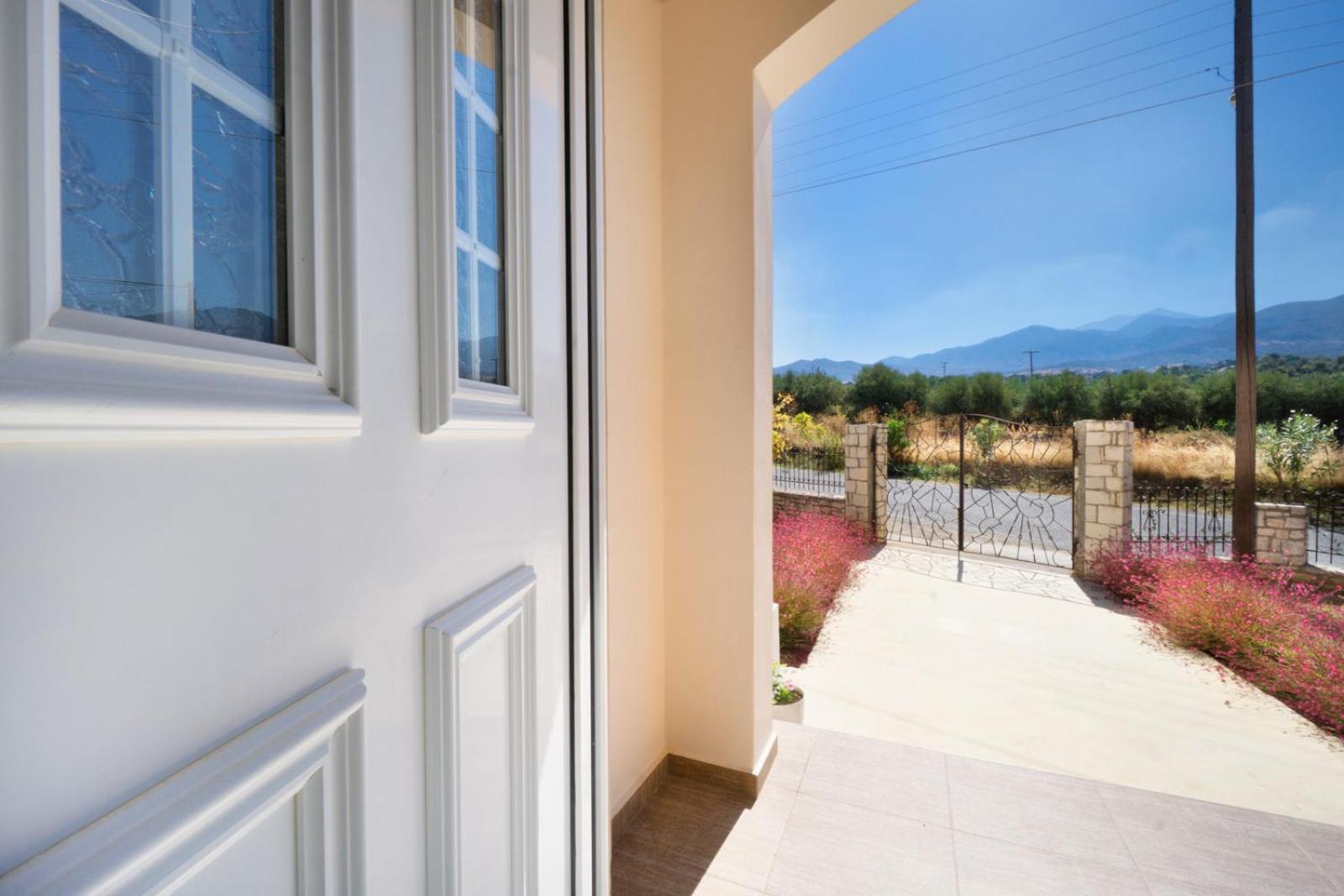 Villa Cacasa en Khoumérion — balance & terrace