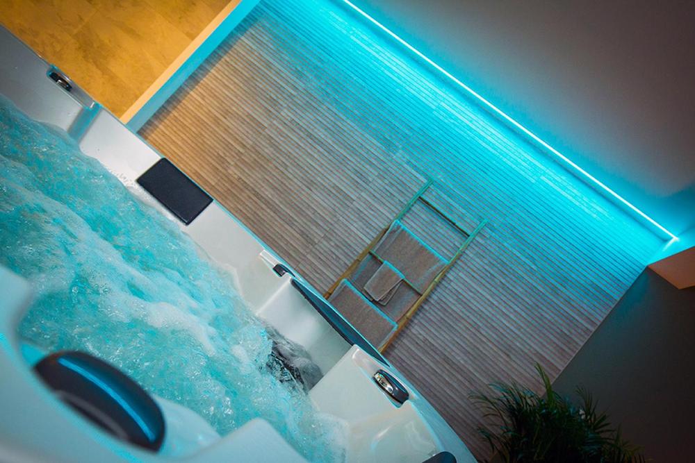 Jacuzzi