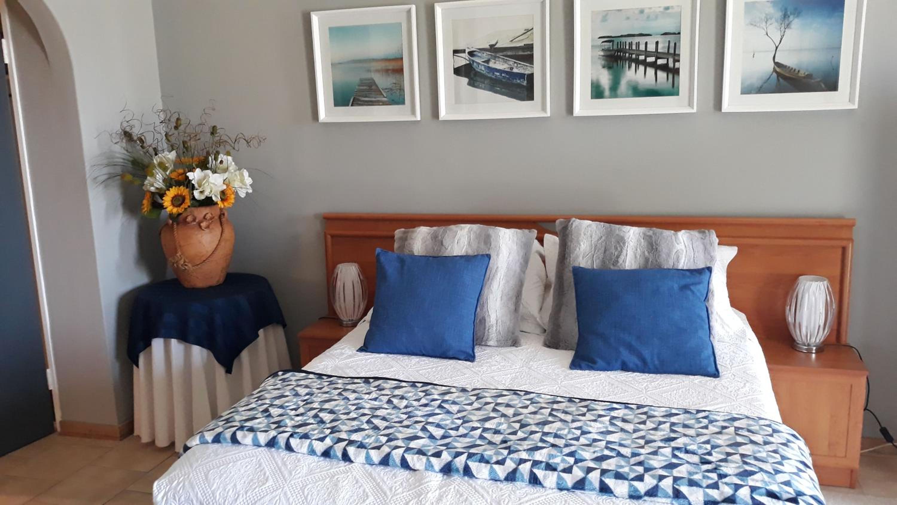 Little Umhlanga. Sunflower suite. view 3