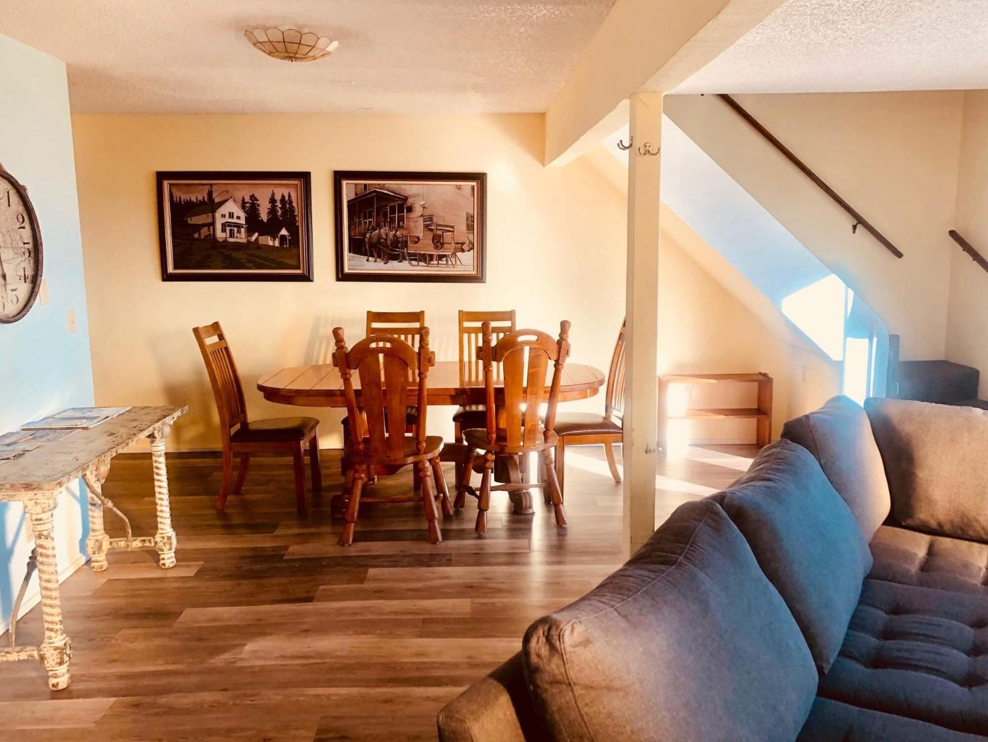 Homer Vacations - Driftwood Inn - Property Image 4