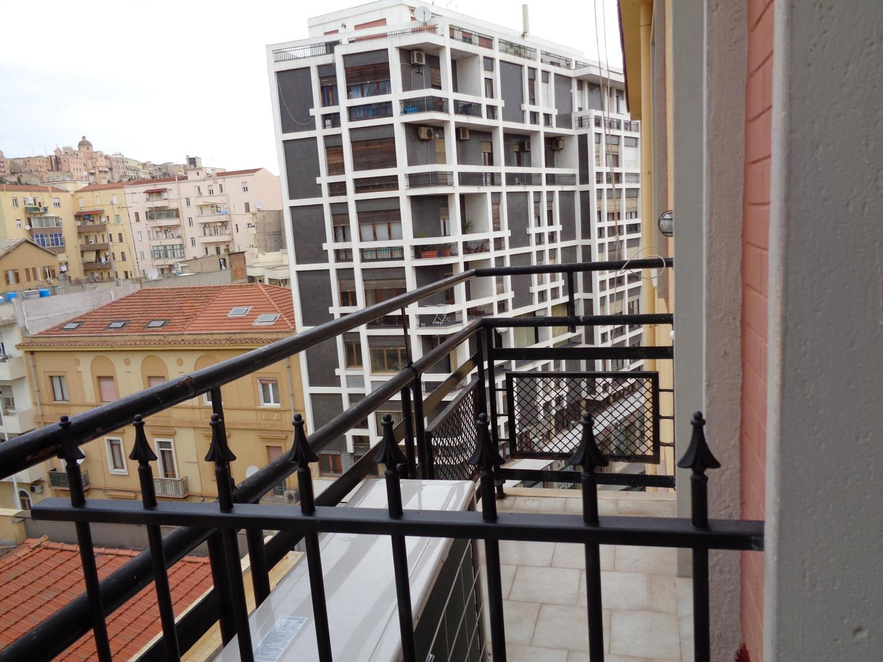Wonderful apartment in Cagliari center photo 2