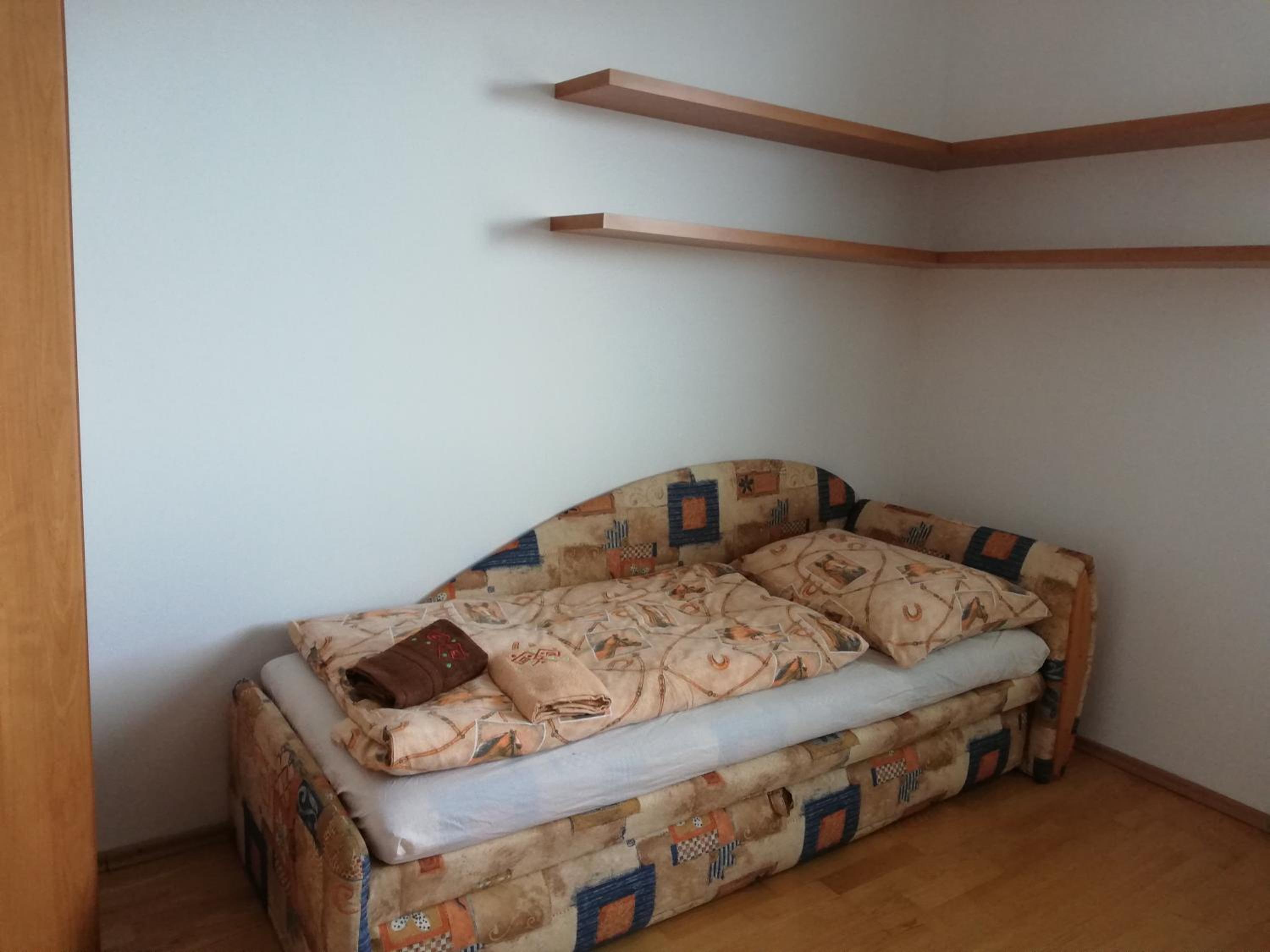 Photo 48