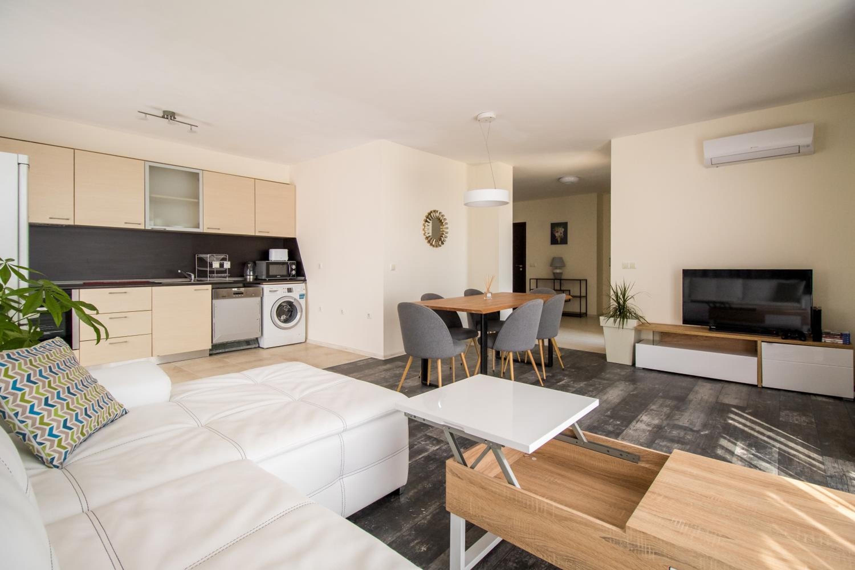 Penthouse at White Cliffs