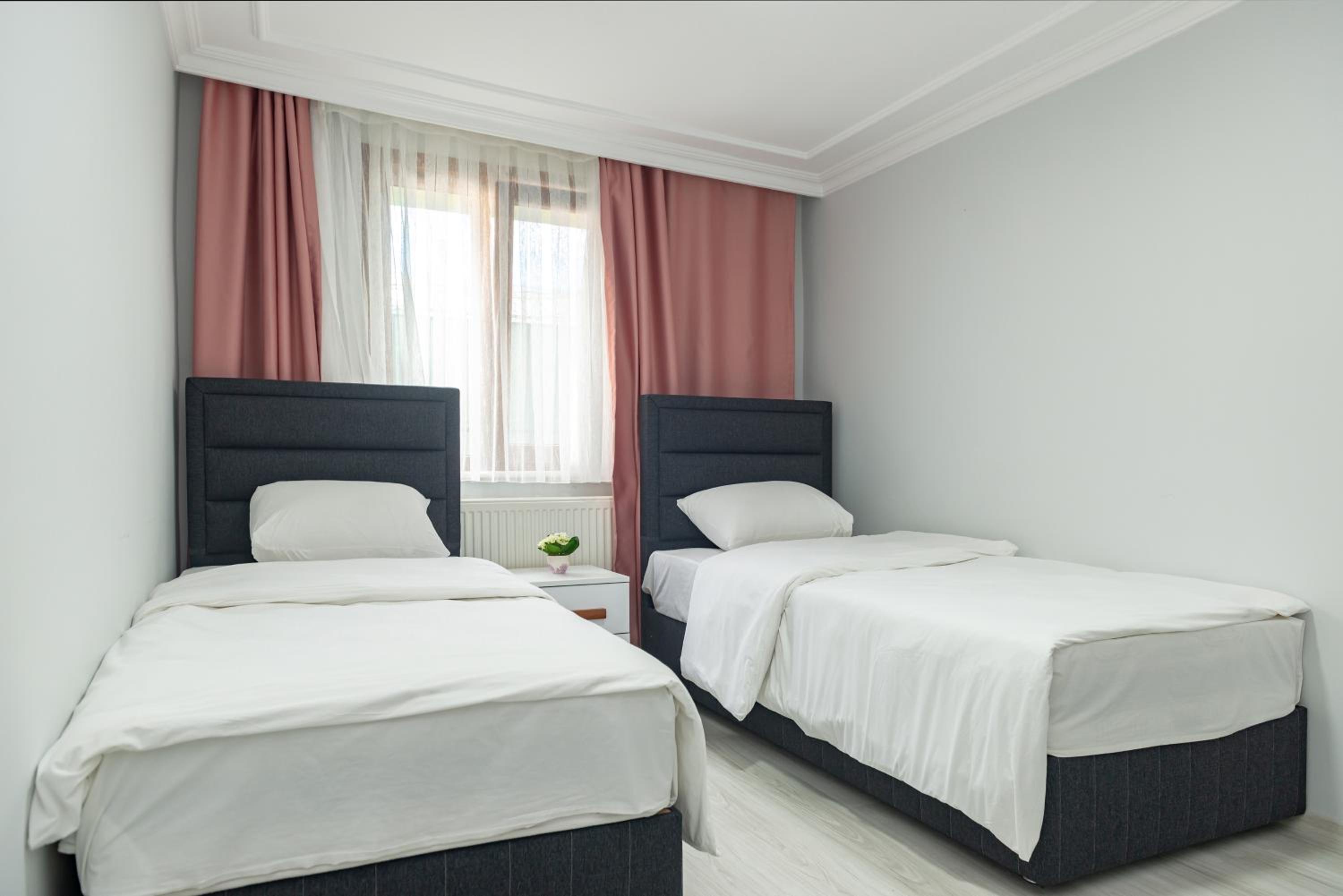 Dualis Hotel - Image 171