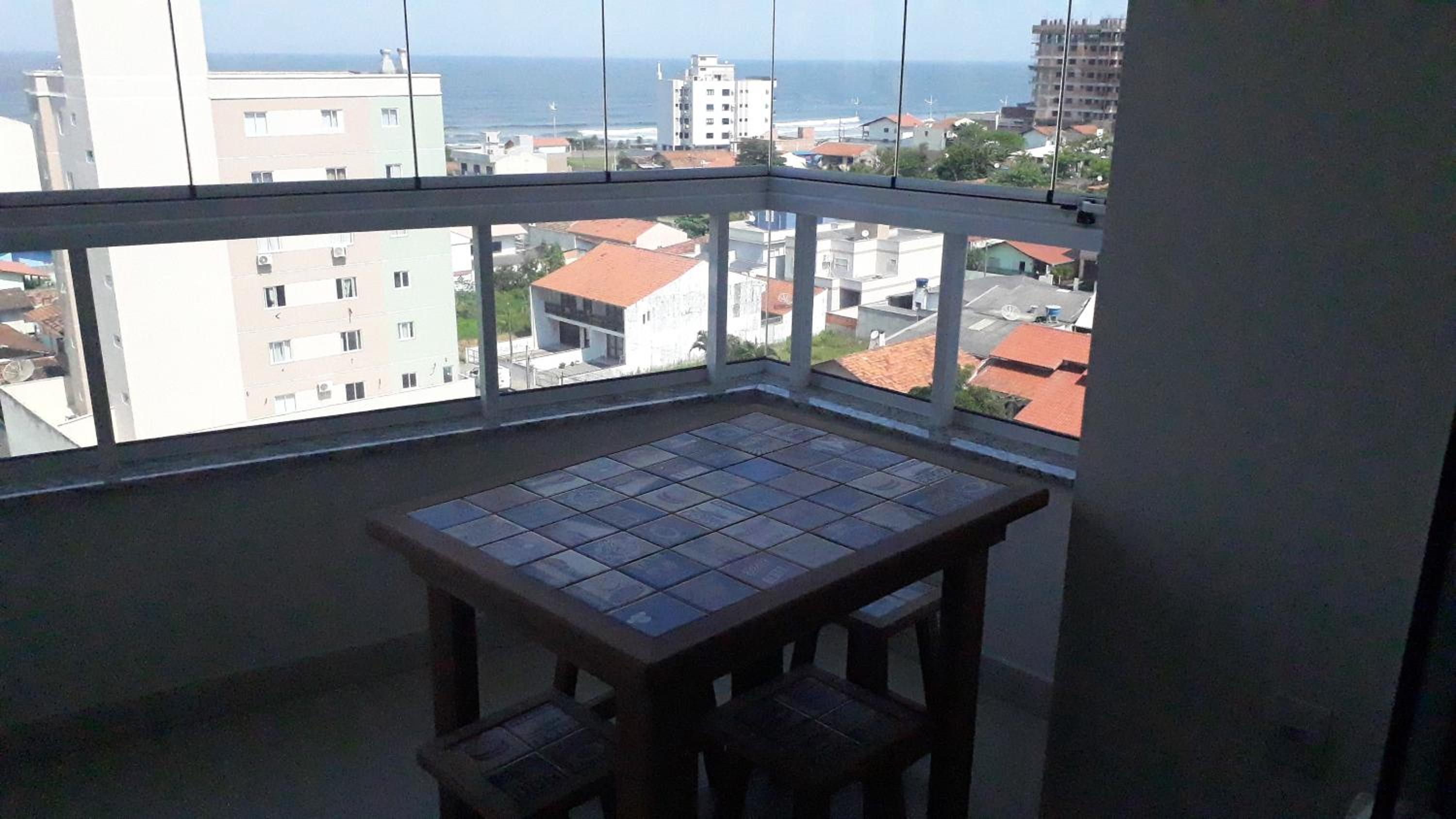 Apto em Navegantes - Gravatá - 200m da praia - 5 km Beto Carrero view 2