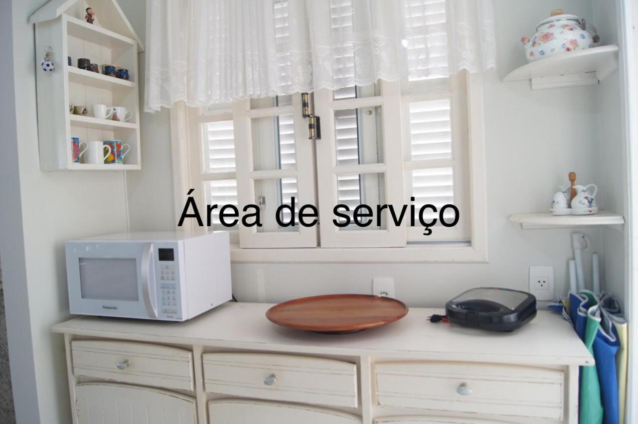 Casa com 4 quartos à 200 m da praia c/ churrasqueira