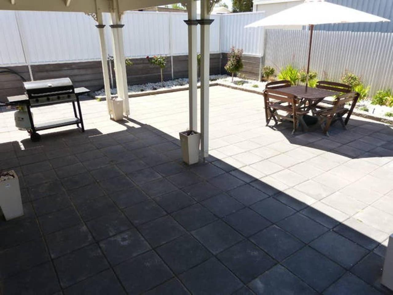 Moontana