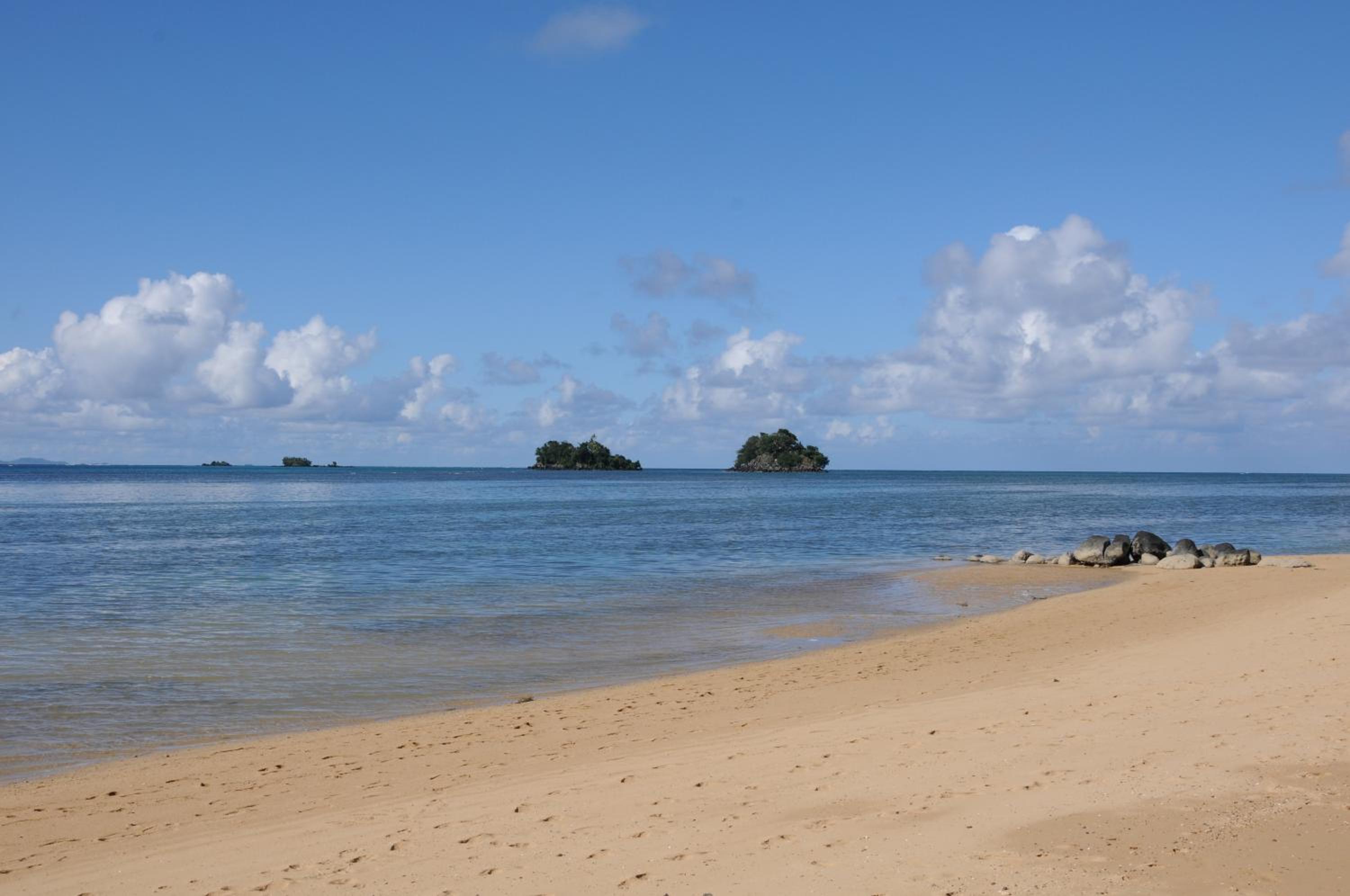 Coconut Grove Beachfront Resort