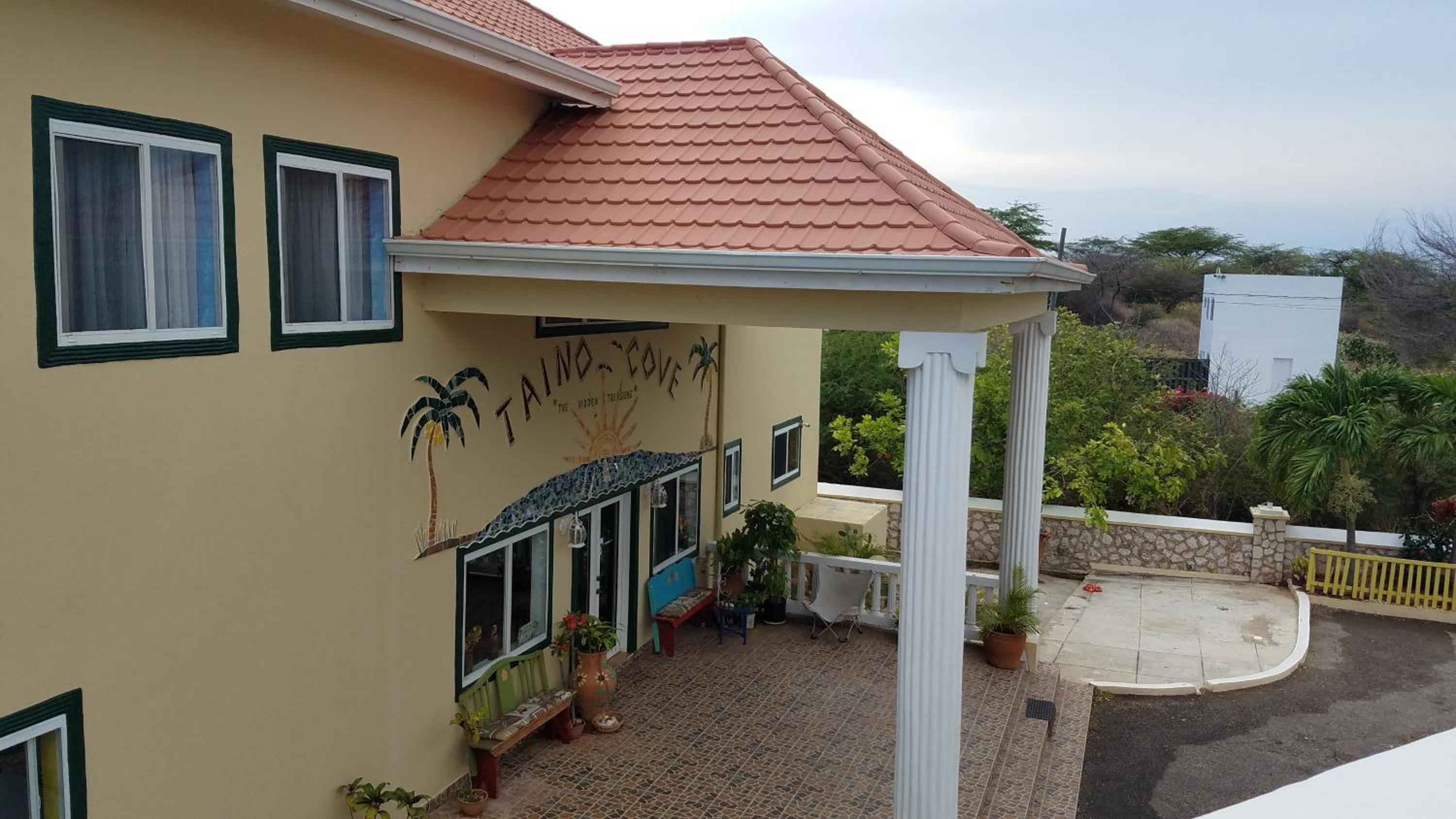 Taino Cove
