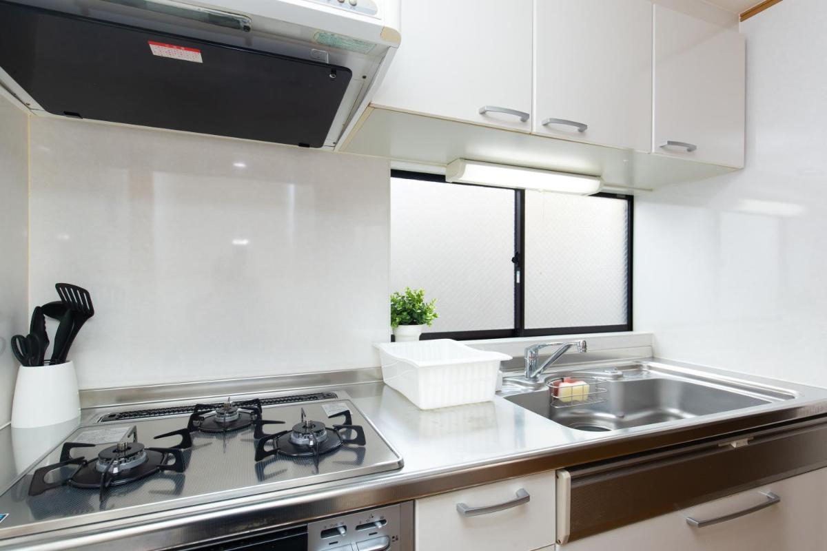 AZUKI HOUSE