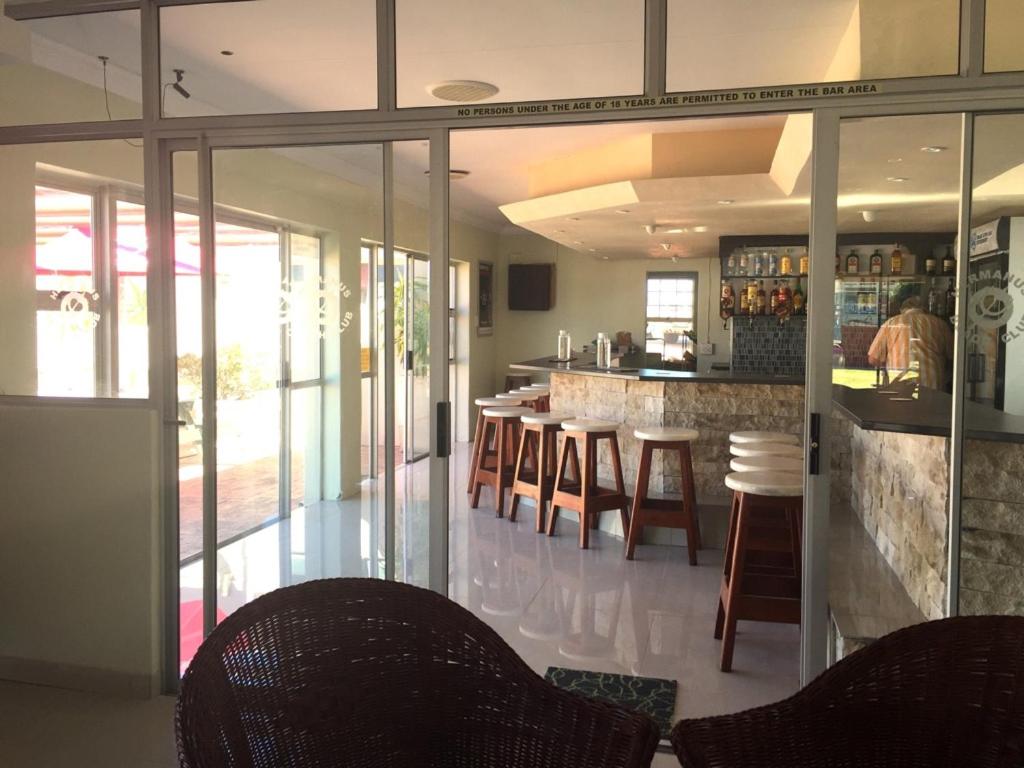 First floor unit with views galore view 4