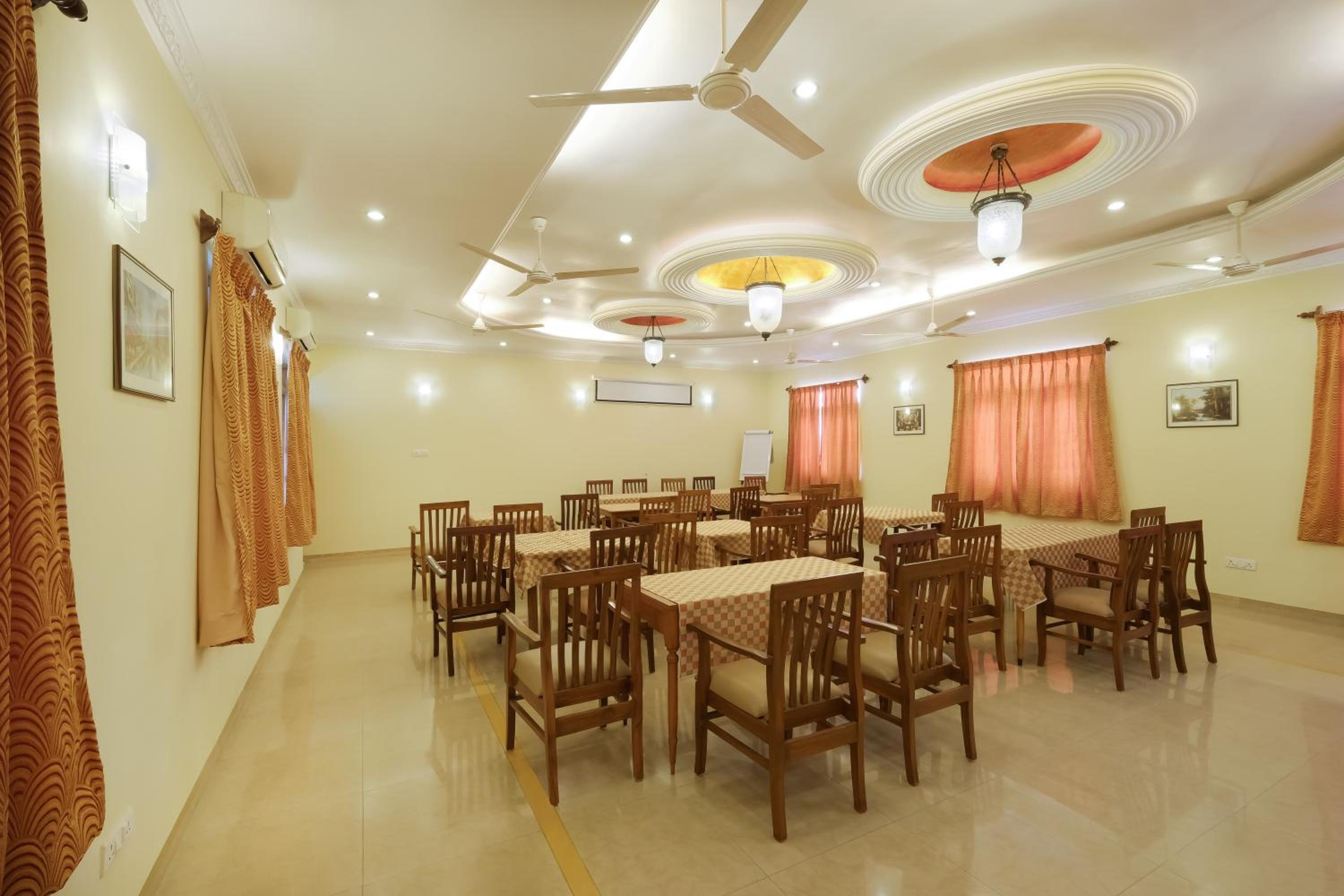 Spazio Leisure Resort, Goa