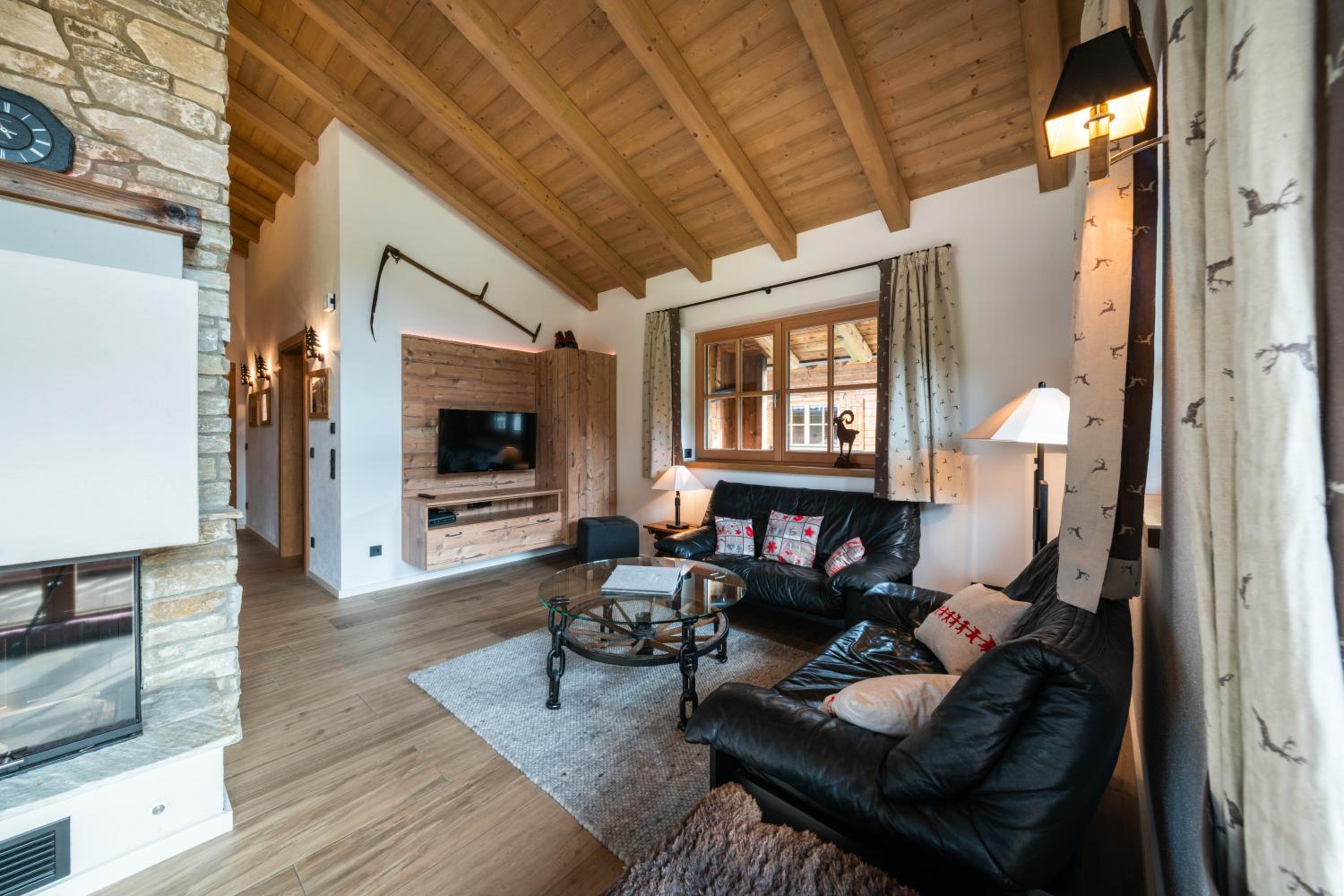 Alpin Residenzen Panoramabahn by Alpina-Holiday