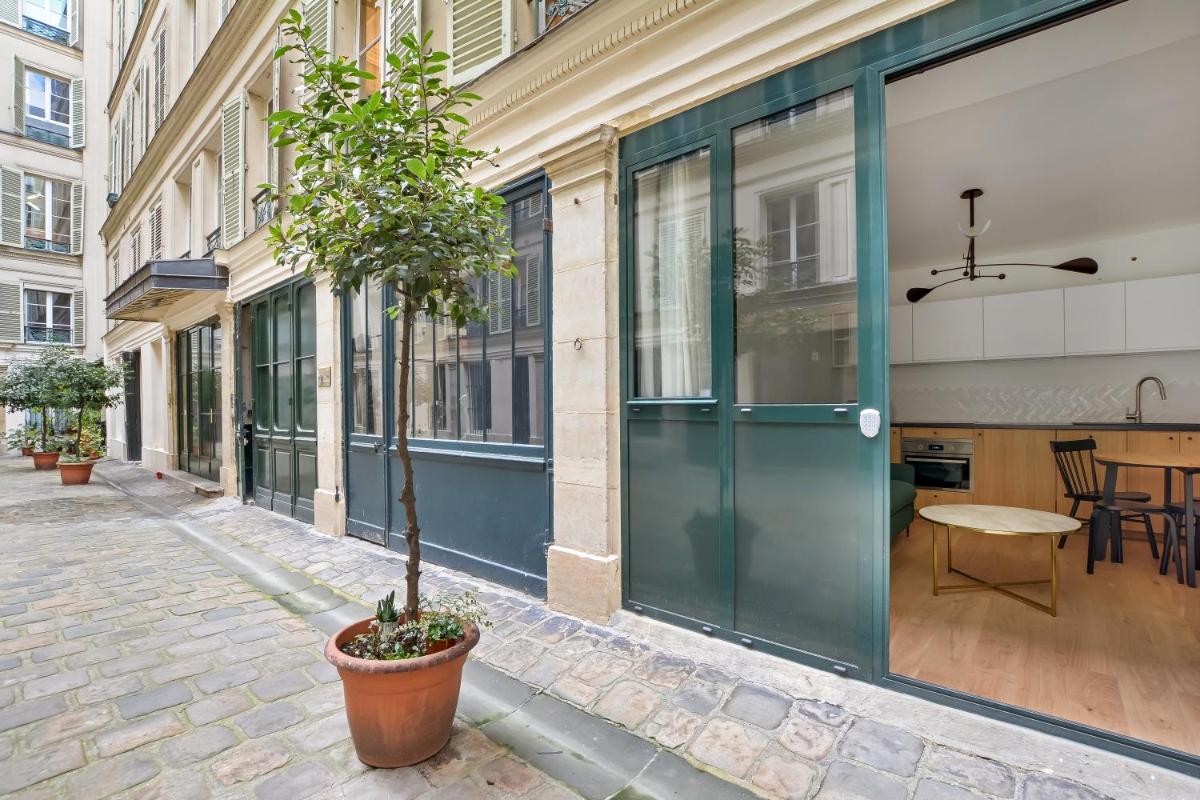 Pick A Flat's Apartment in Opera - Rue Grange Batelière