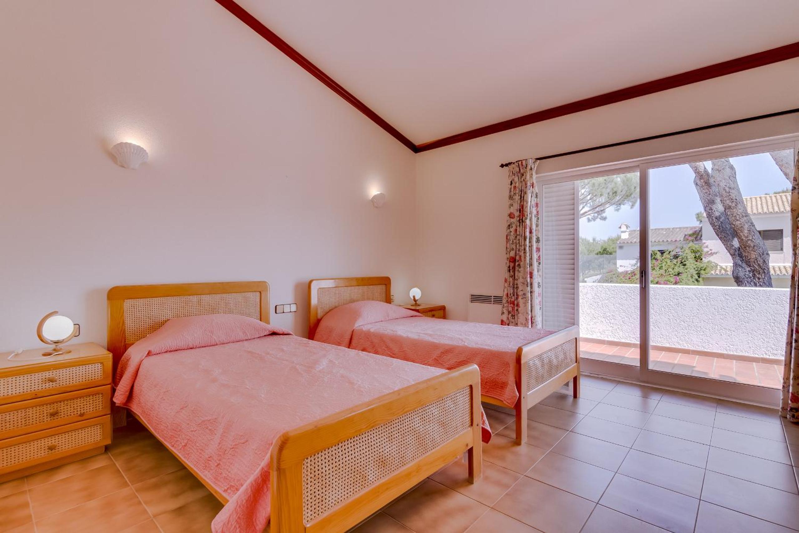 Vila Caracas - V3 - Vilamoura view 4