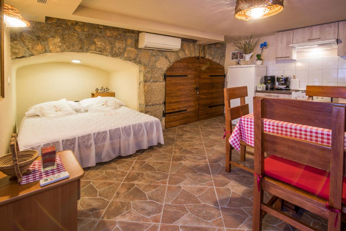 Apartment Šamanić view 5