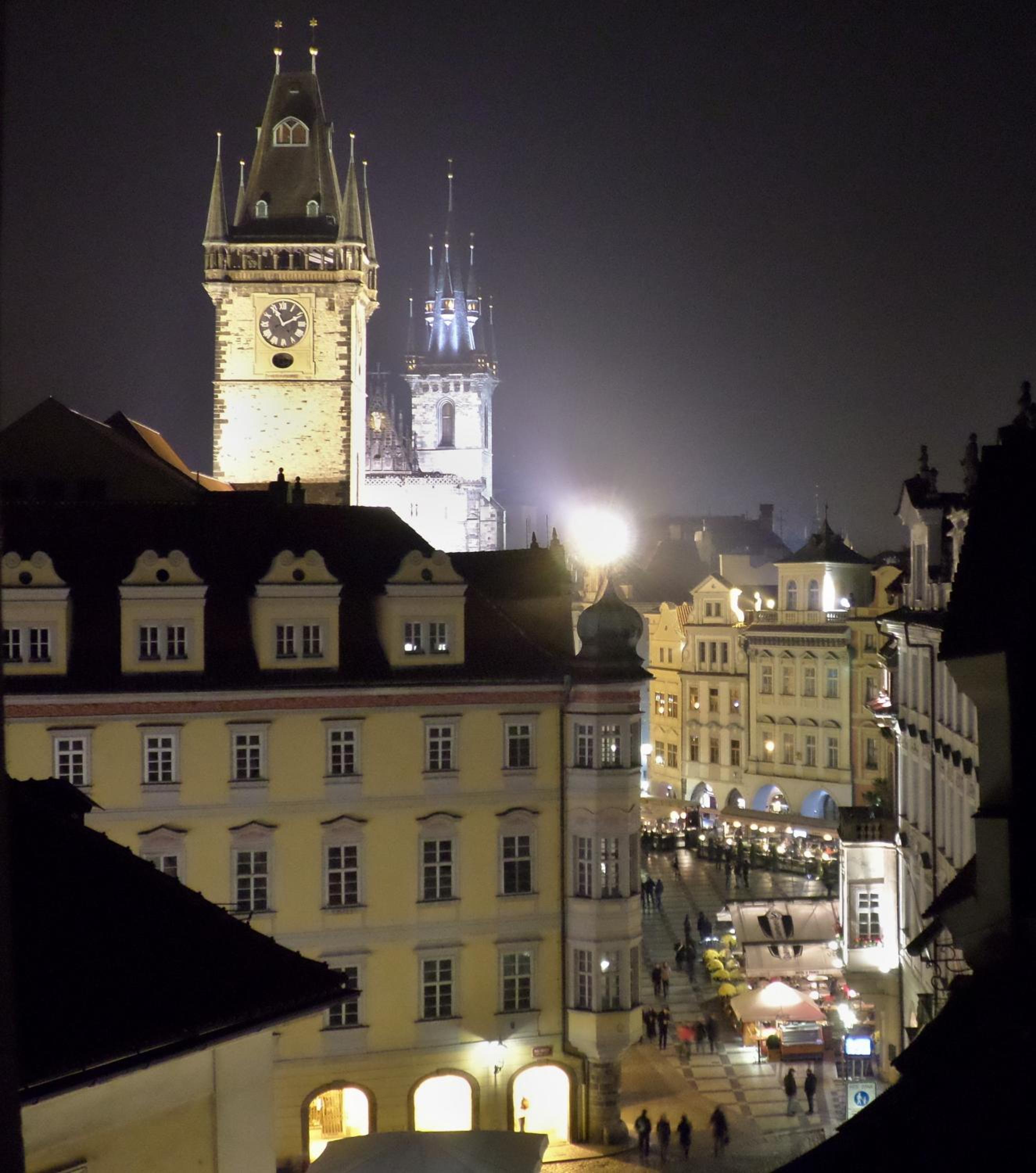 Karlova 25 Apartments