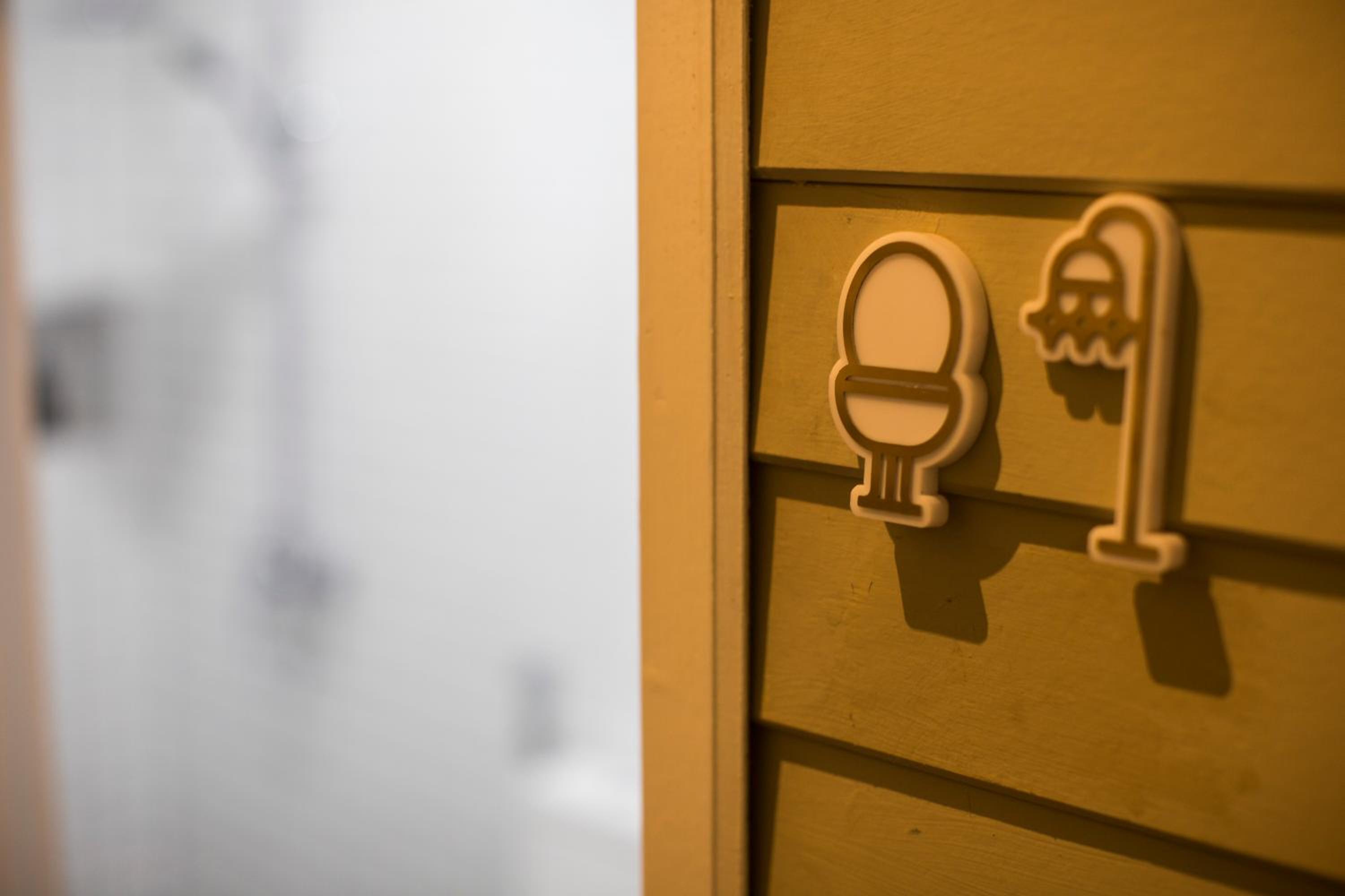 Azure Hostel Bangkok